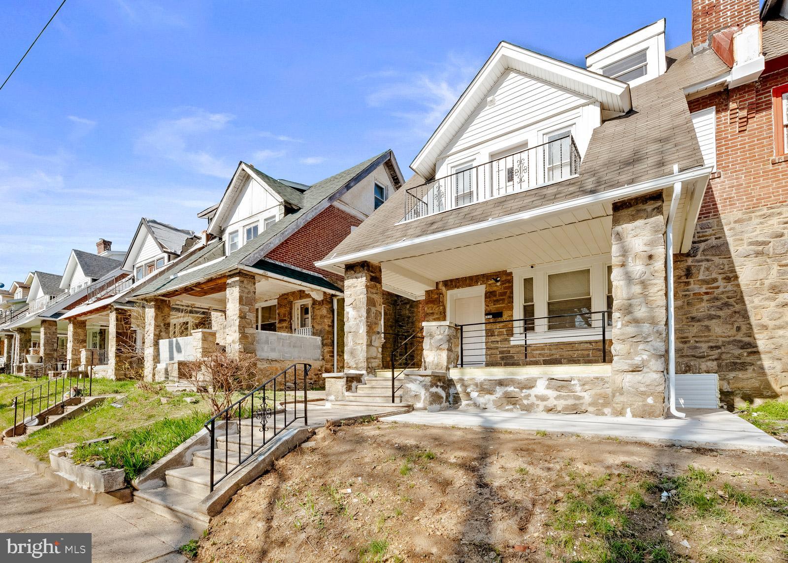 WEST OAK LANE - Residential