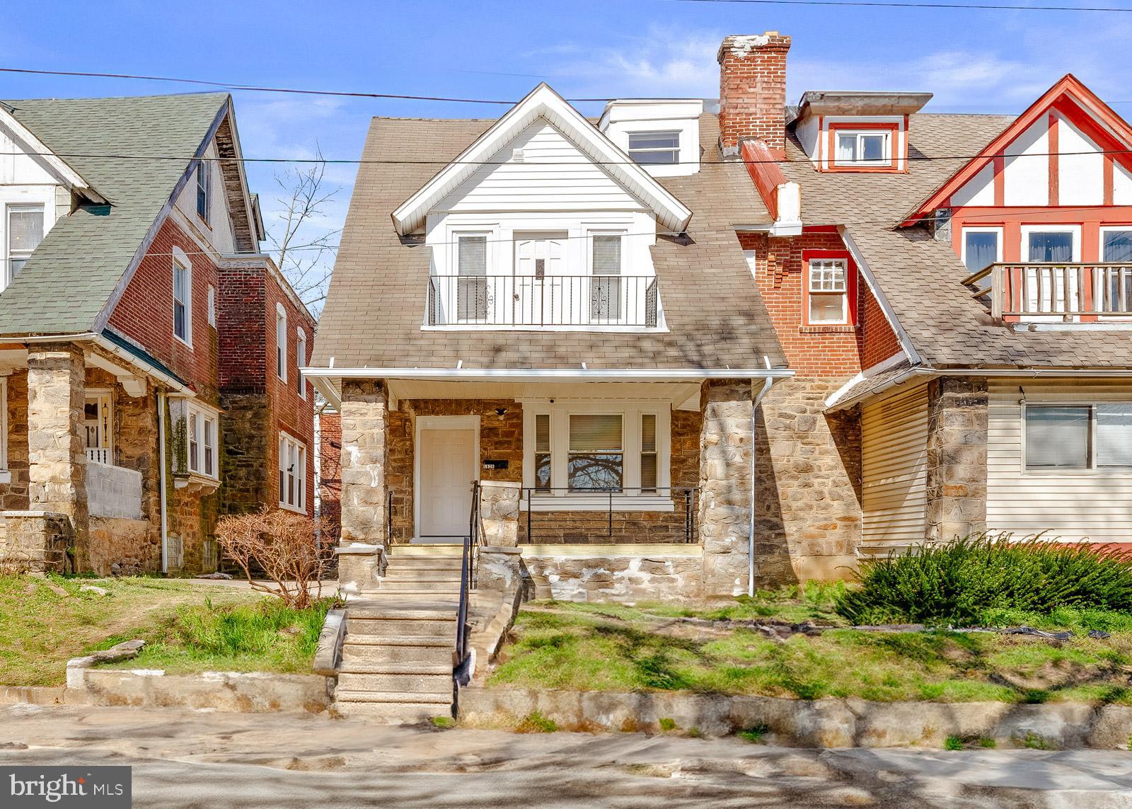 WEST OAK LANE - Residential