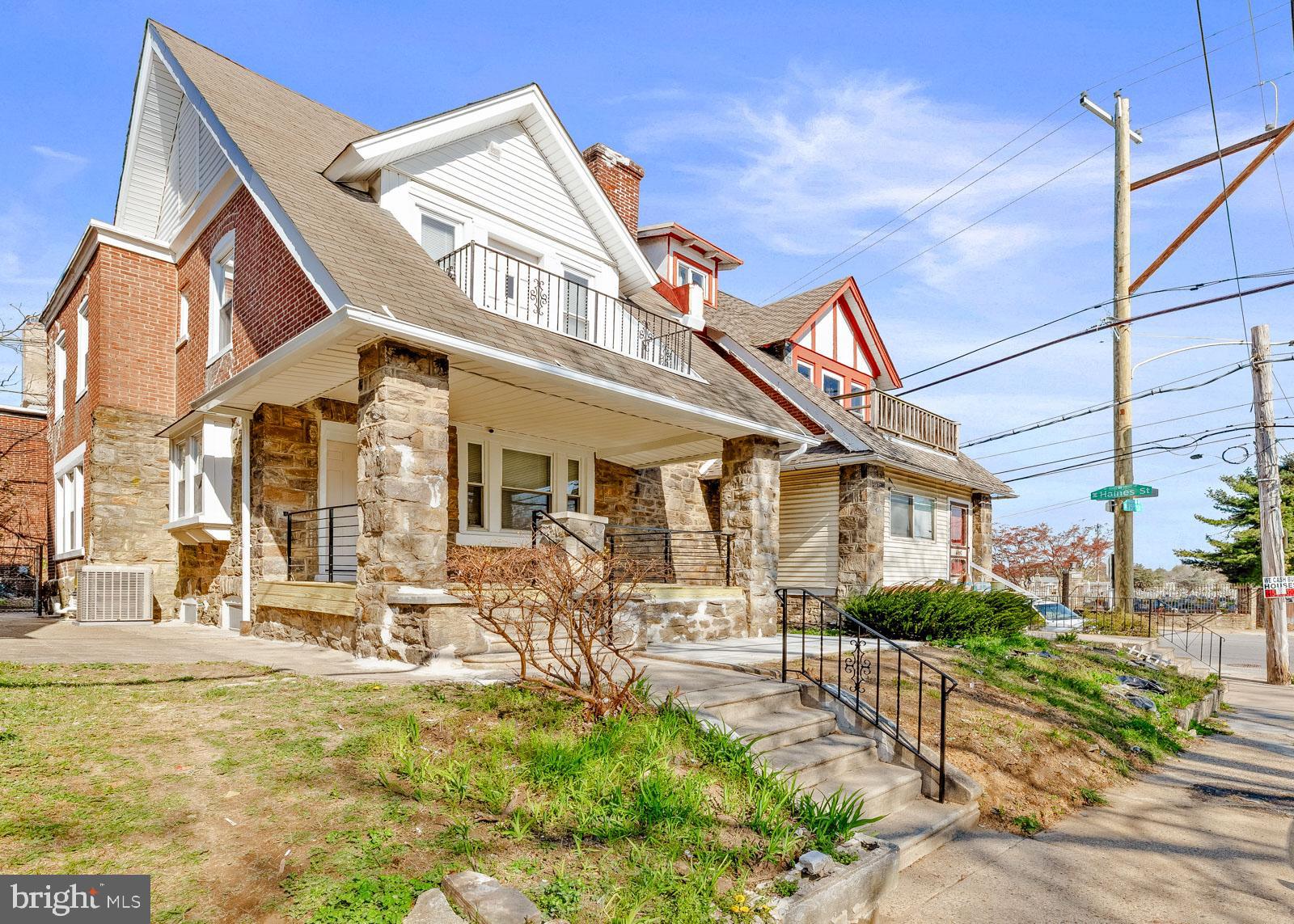 WEST OAK LANE - Residential