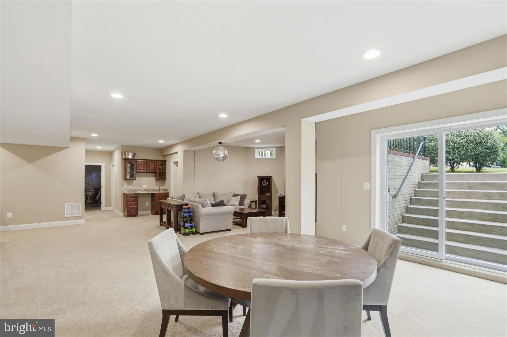 WOODHOLME RESERVE - Residential
