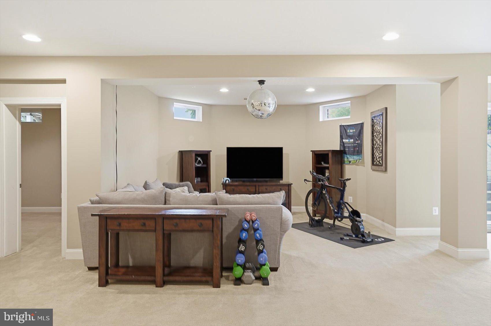WOODHOLME RESERVE - Residential
