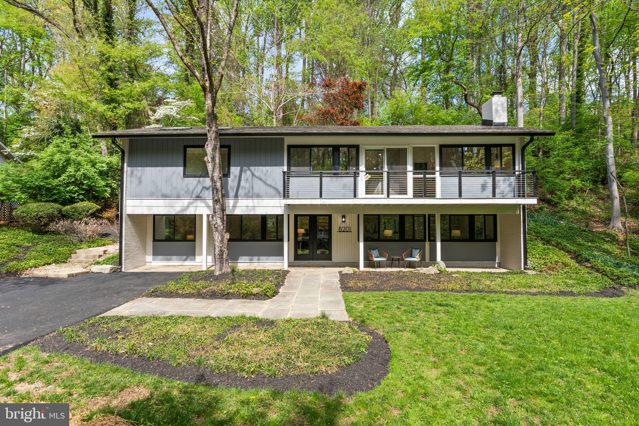 CARDEROCK SPRINGS - Residential
