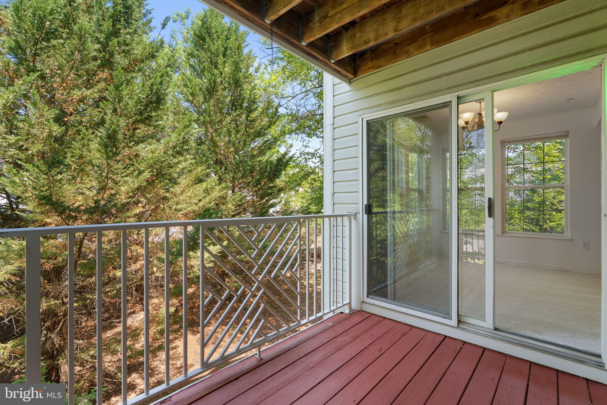 CHESTNUT GABLE - Residential