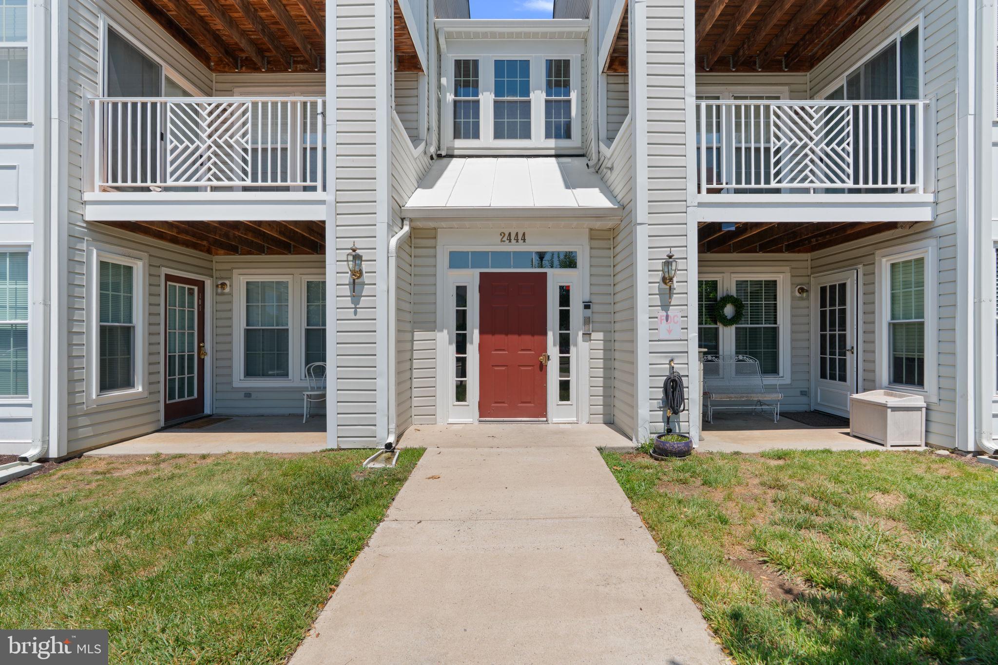 CHESTNUT GABLE - Residential