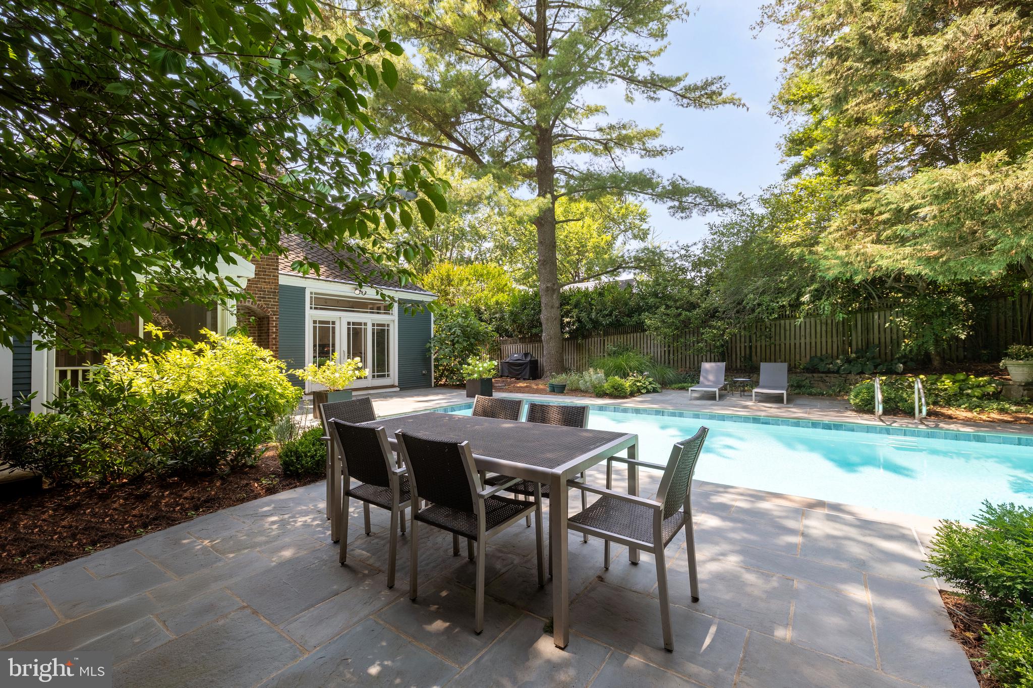 DRUMMOND - Residential