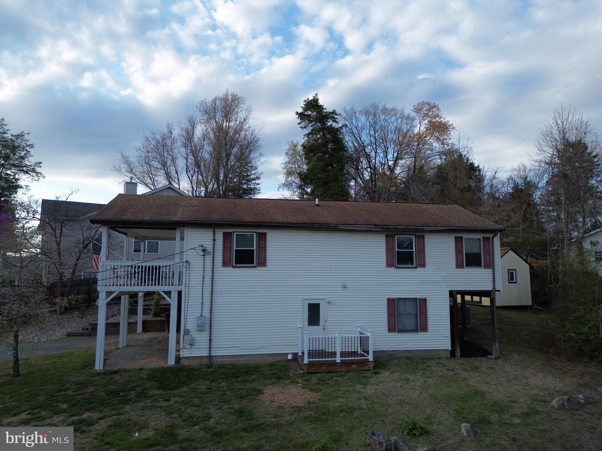 BLUE RIDGE SHORES - Residential