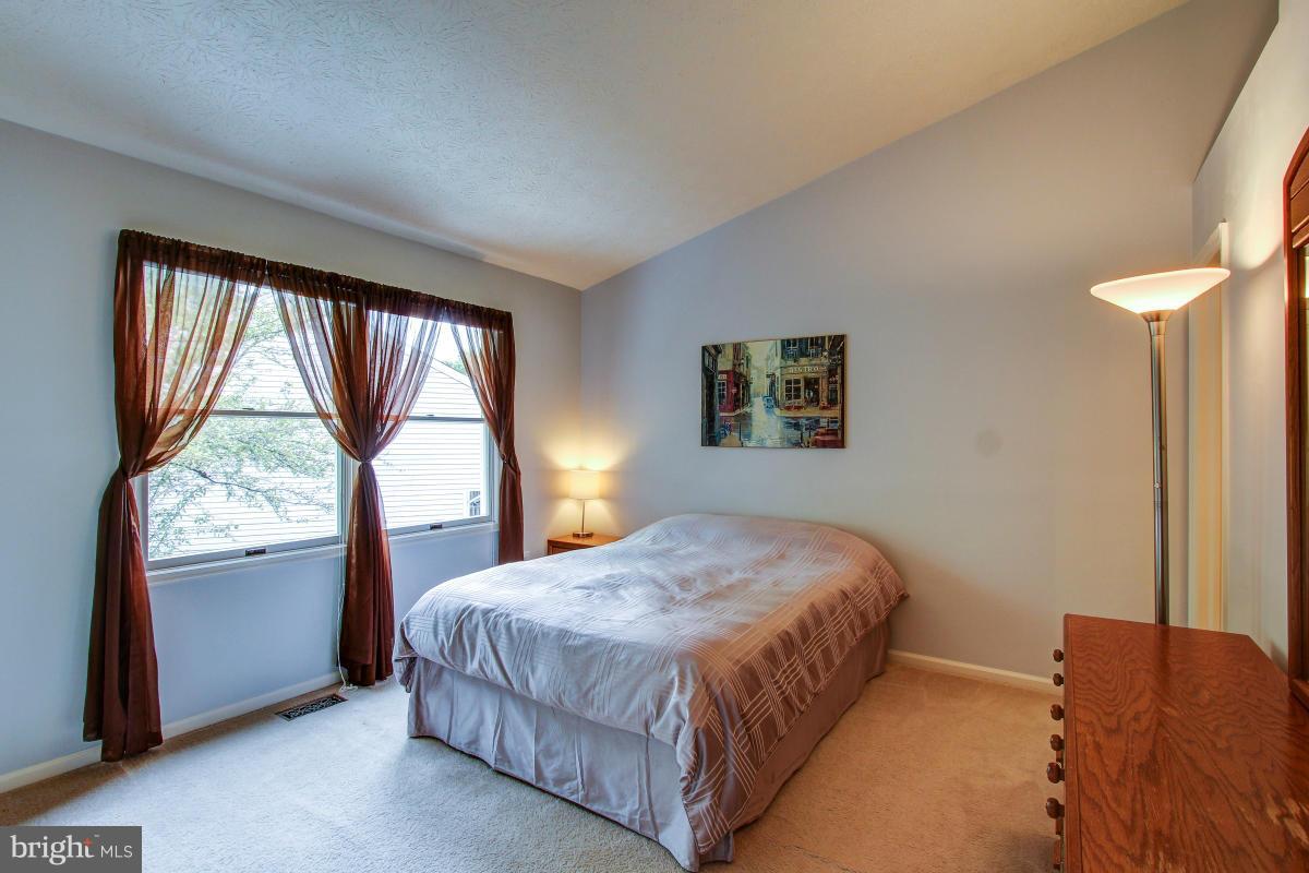 GUNNERS LAKE VILLAGE - Residential