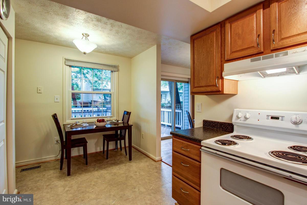 GUNNERS LAKE VILLAGE - Residential