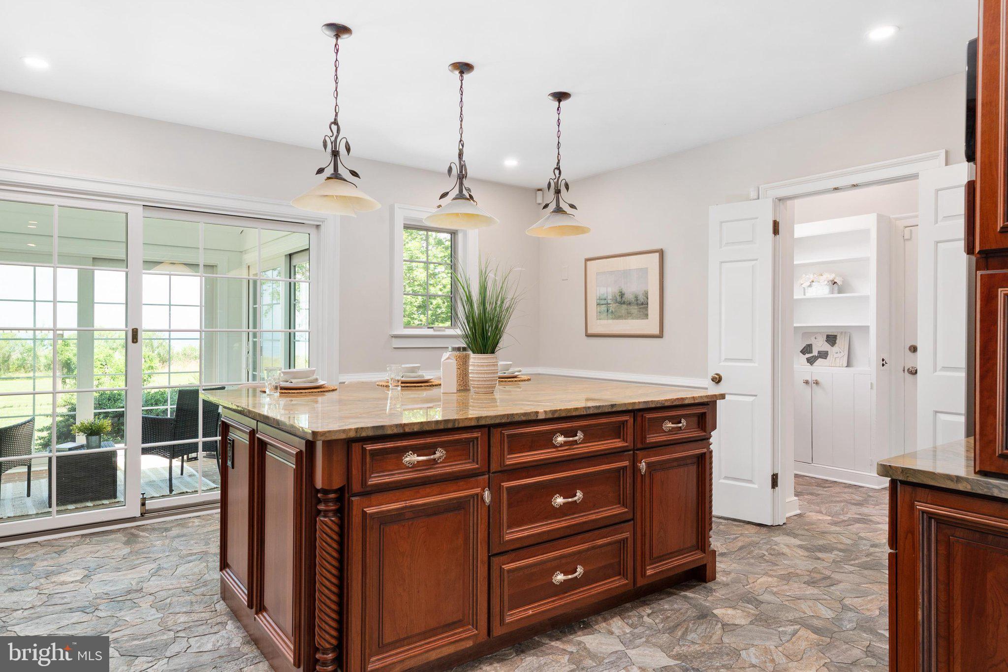 CRANEY CREEK - Residential