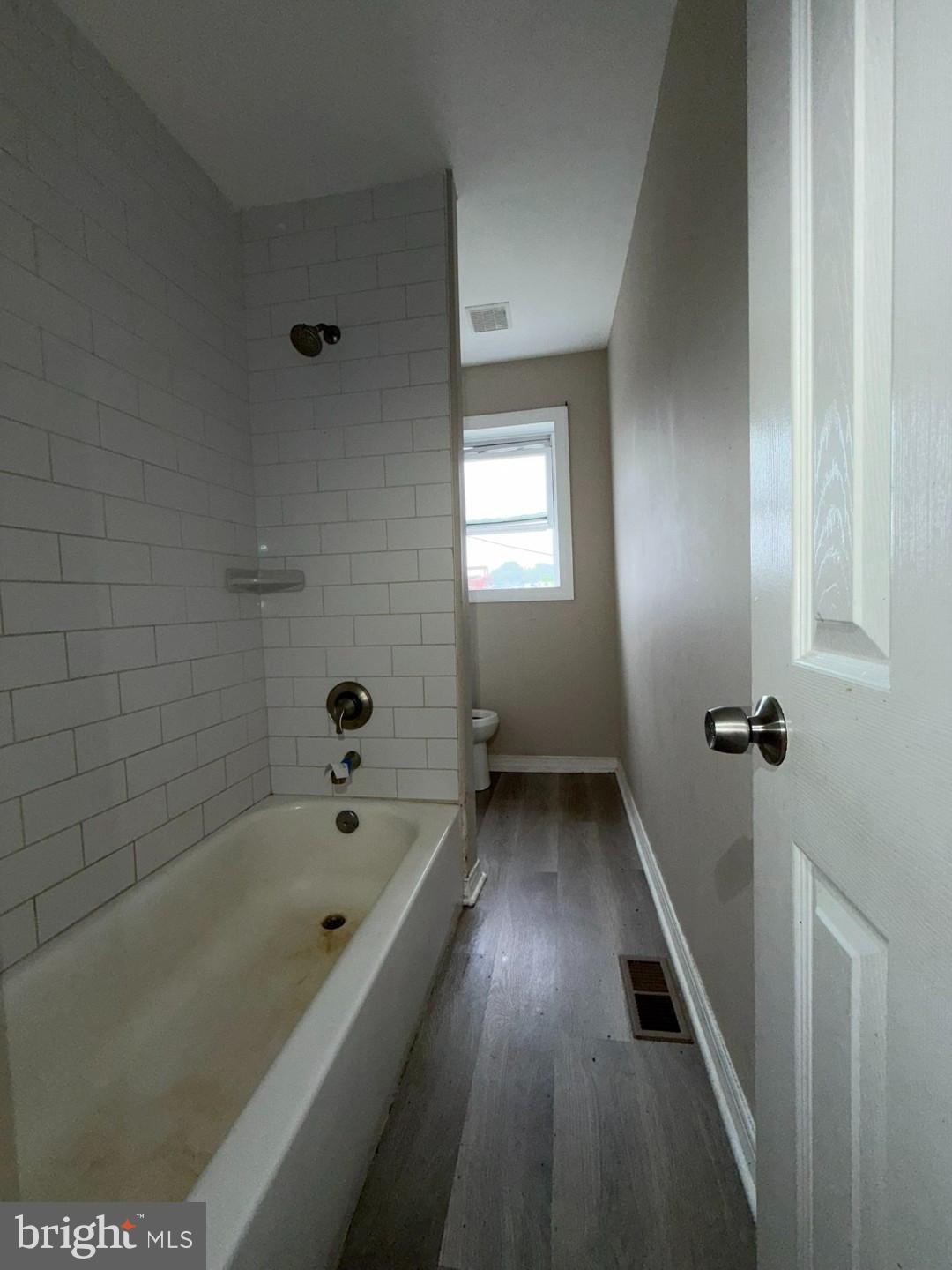 HIGHLANDTOWN - Residential