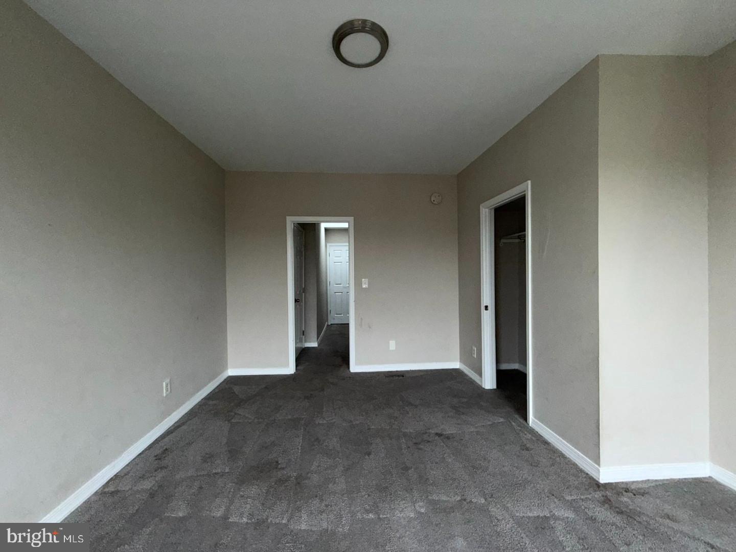 HIGHLANDTOWN - Residential