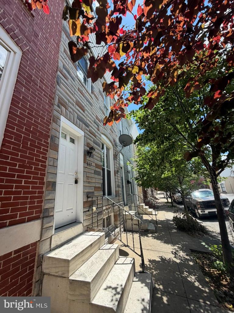 HIGHLANDTOWN - Residential