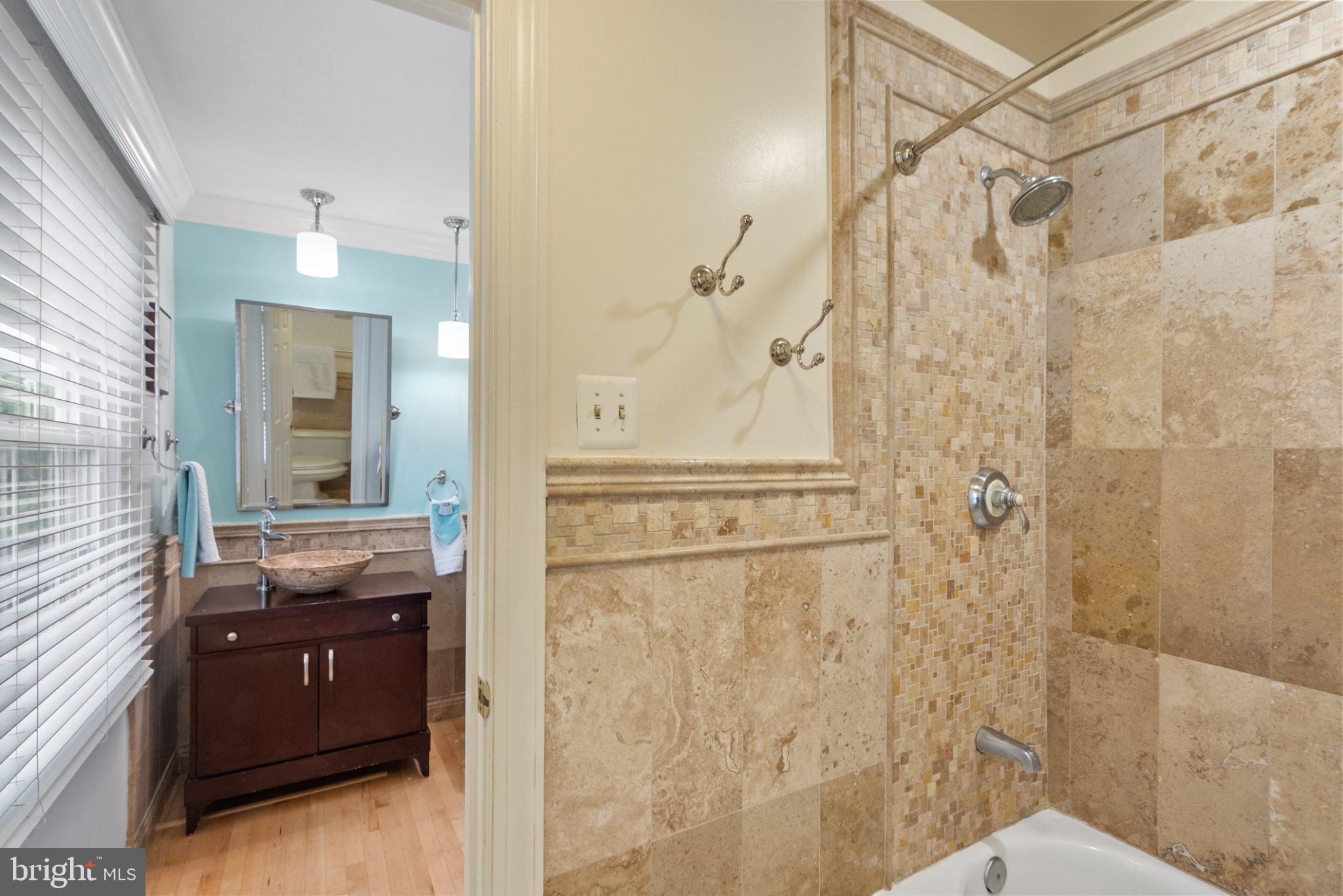 SAYBROOKE - Residential
