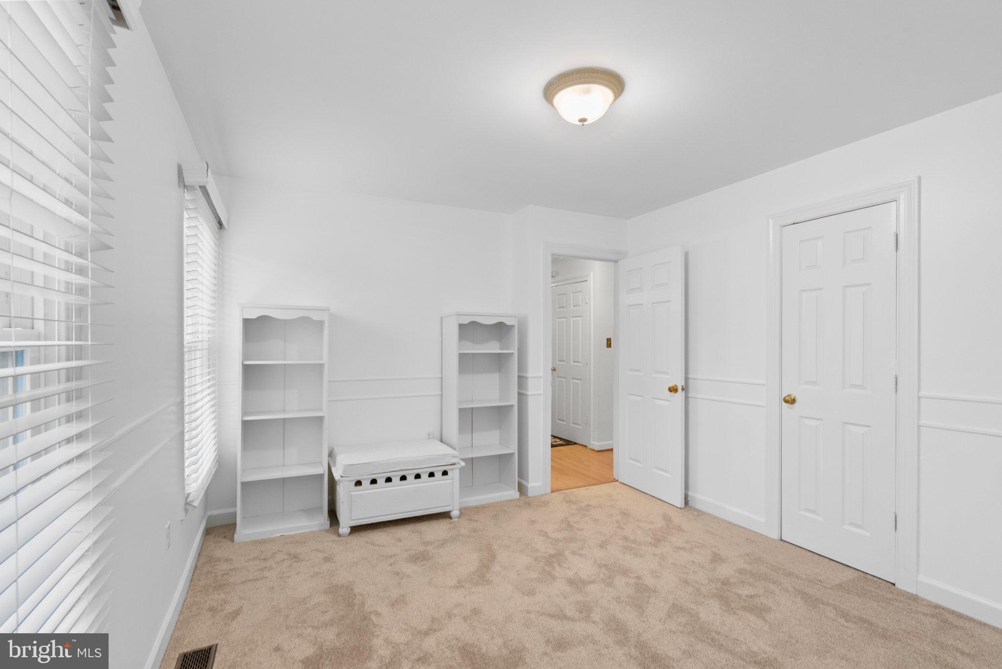 SAYBROOKE - Residential