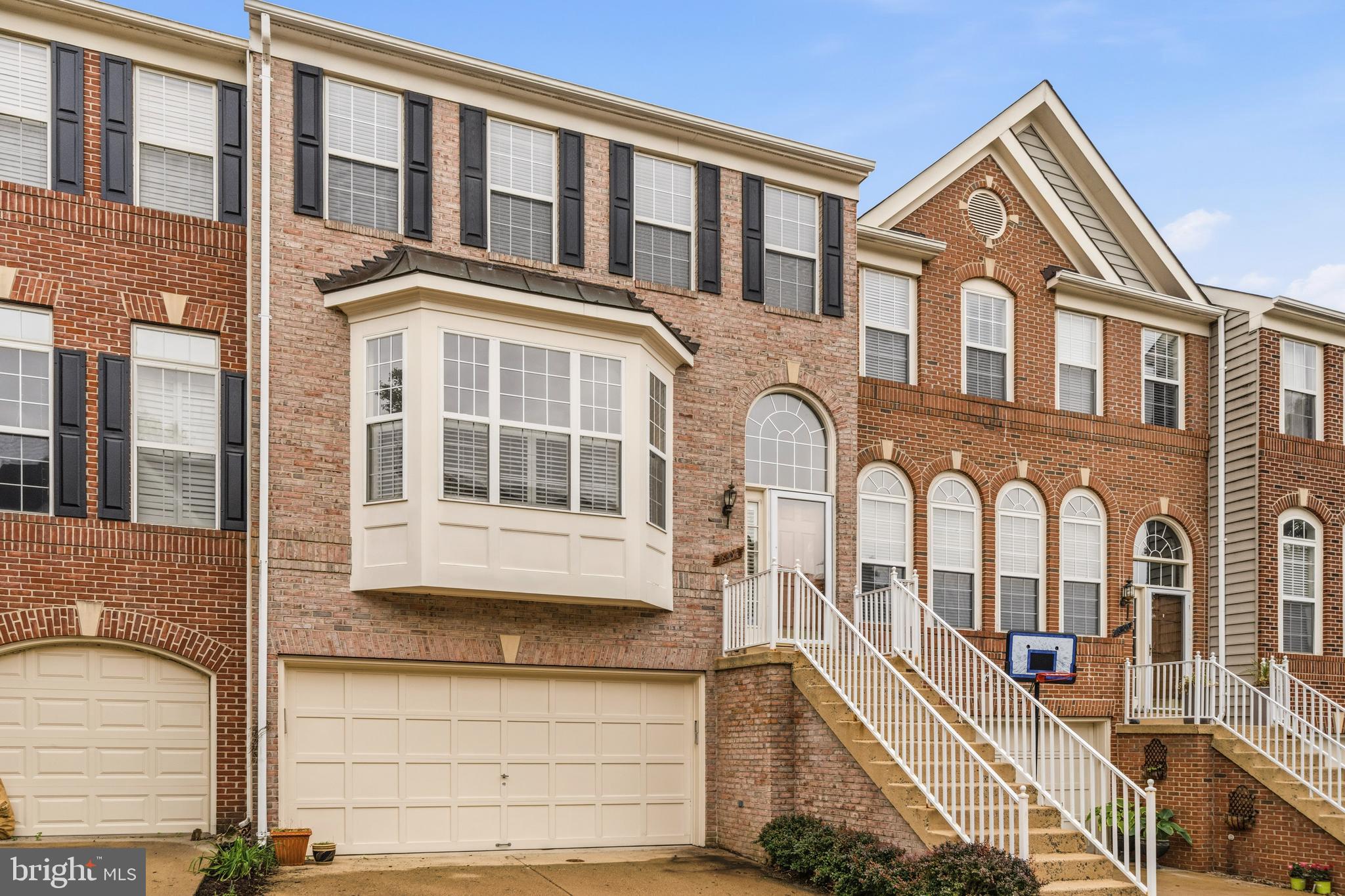 NORTHLAKE - Residential