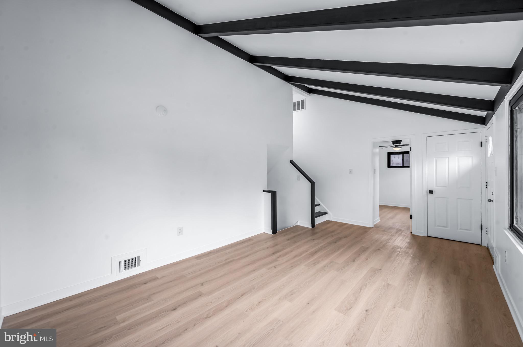 OXON HILL - Residential