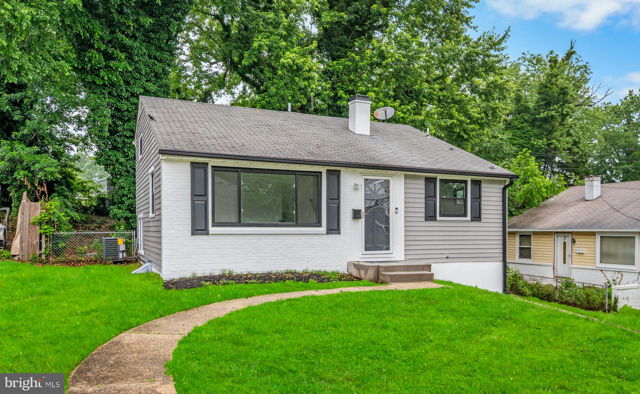 OXON HILL - Residential