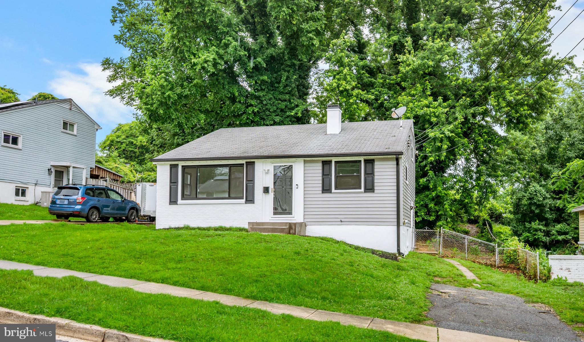 OXON HILL - Residential