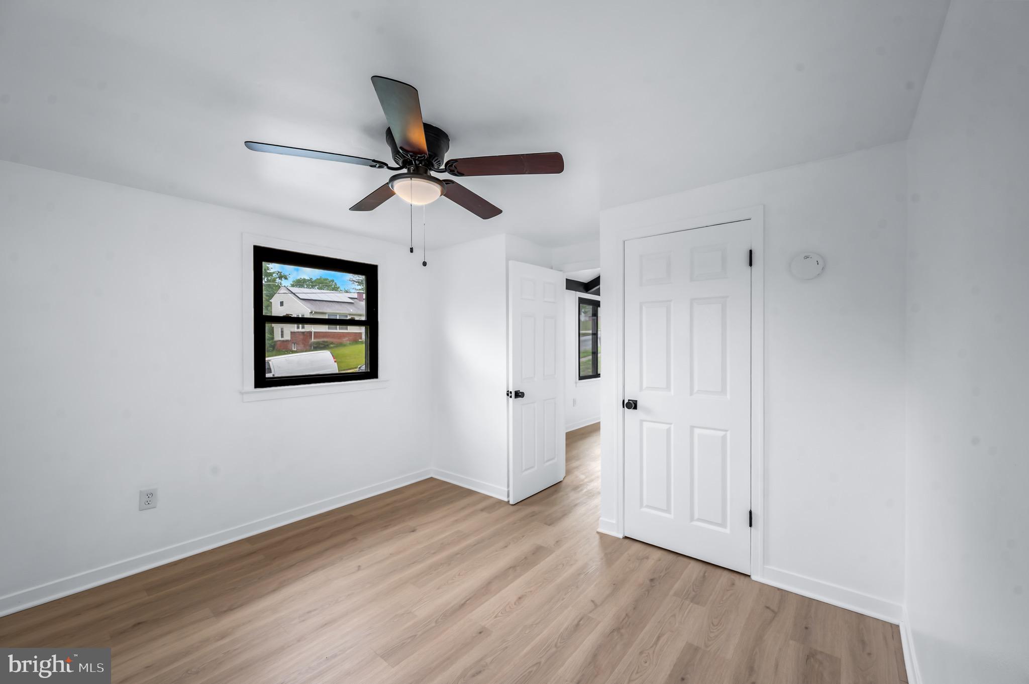 OXON HILL - Residential