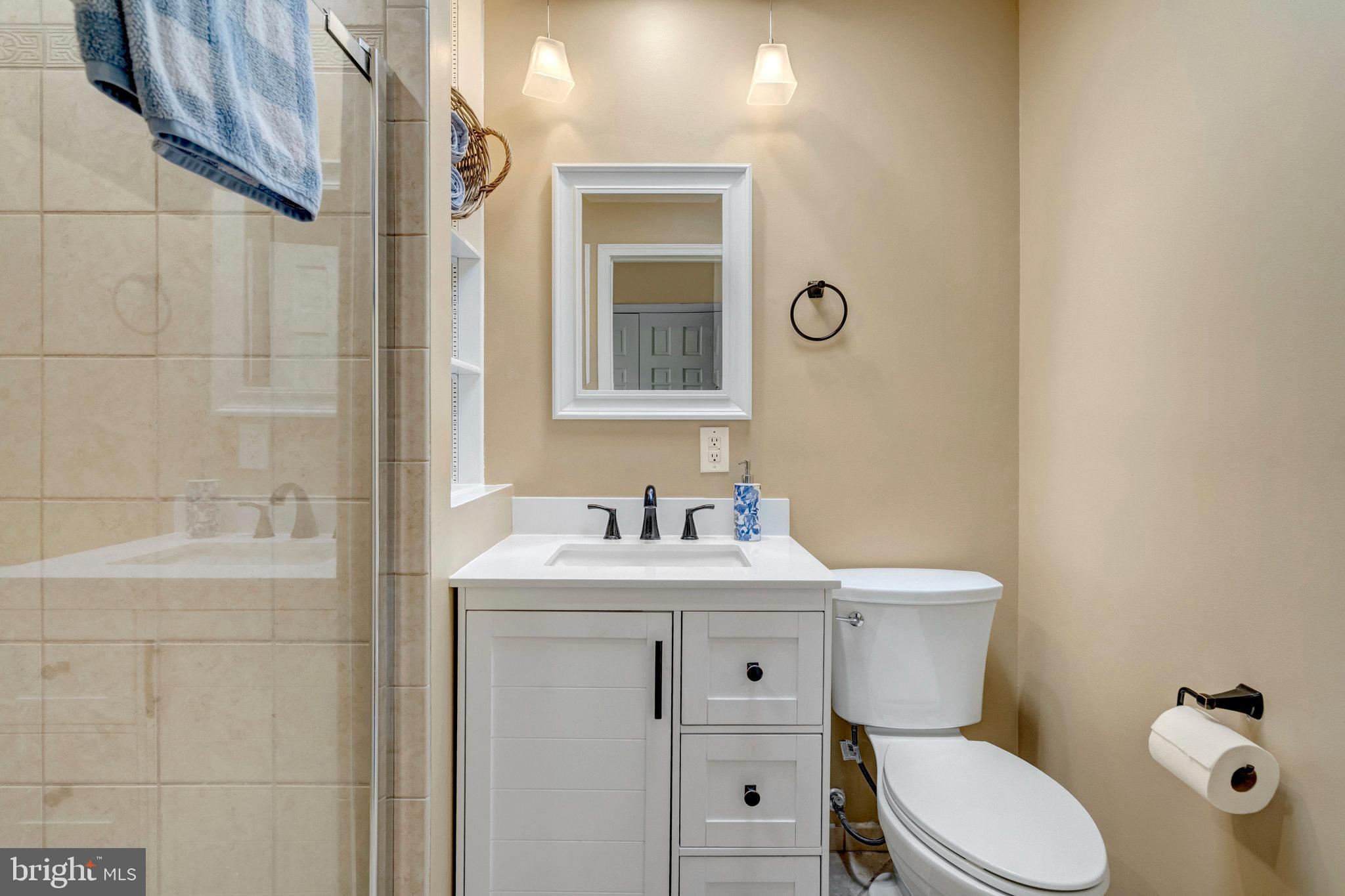 LAKE RIDGE - Residential