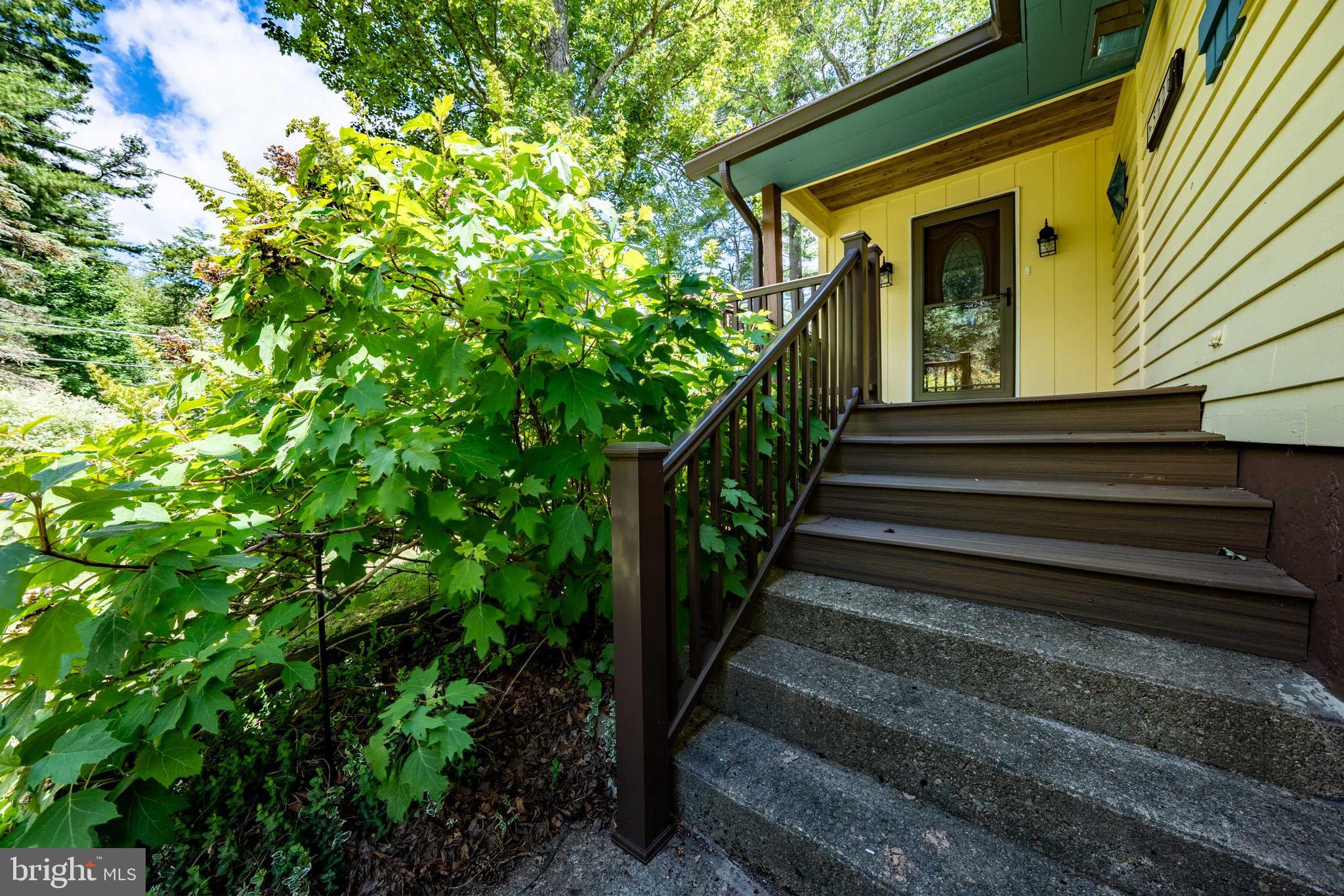GREENWOOD ACRES - Residential