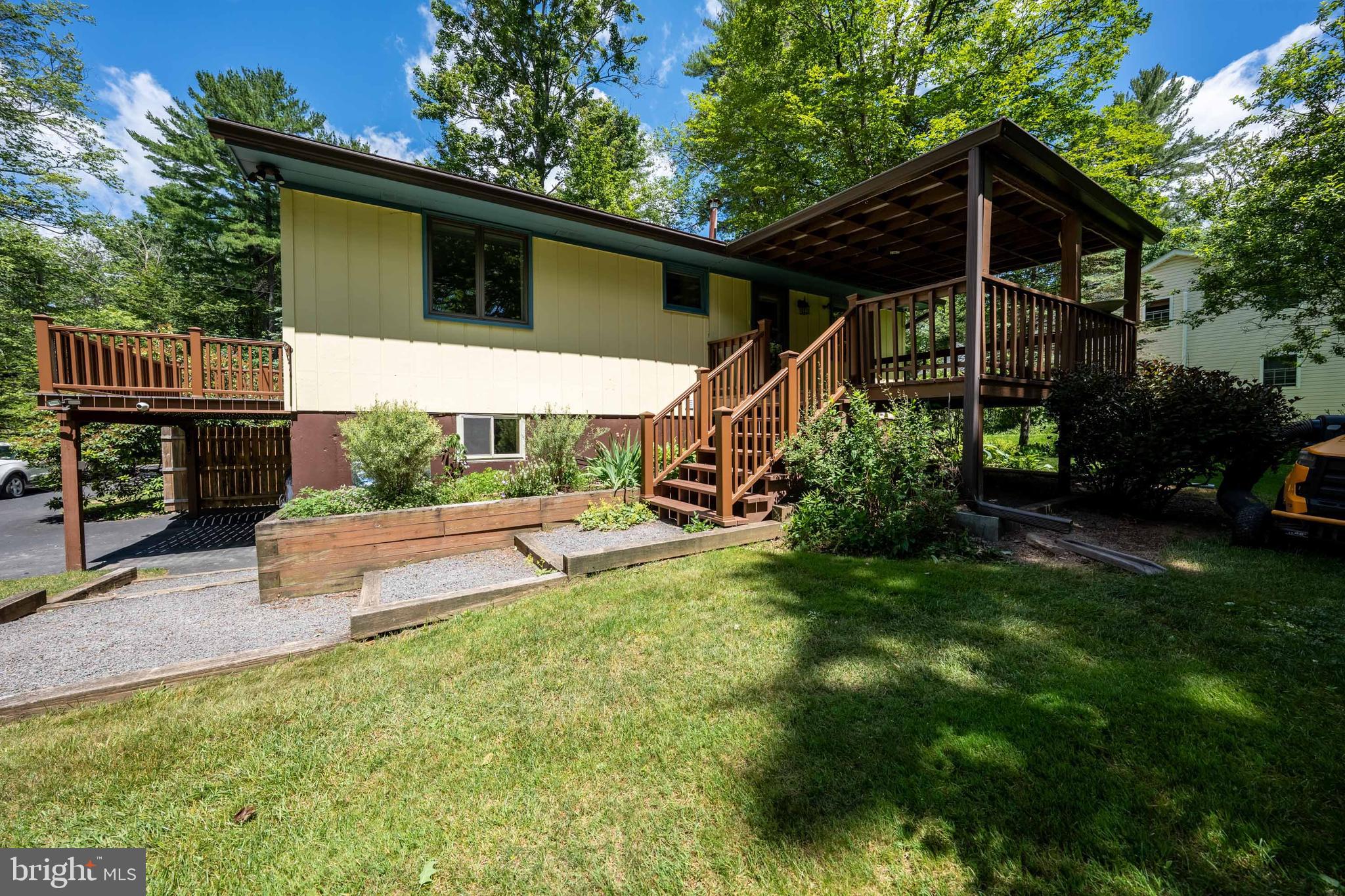 GREENWOOD ACRES - Residential