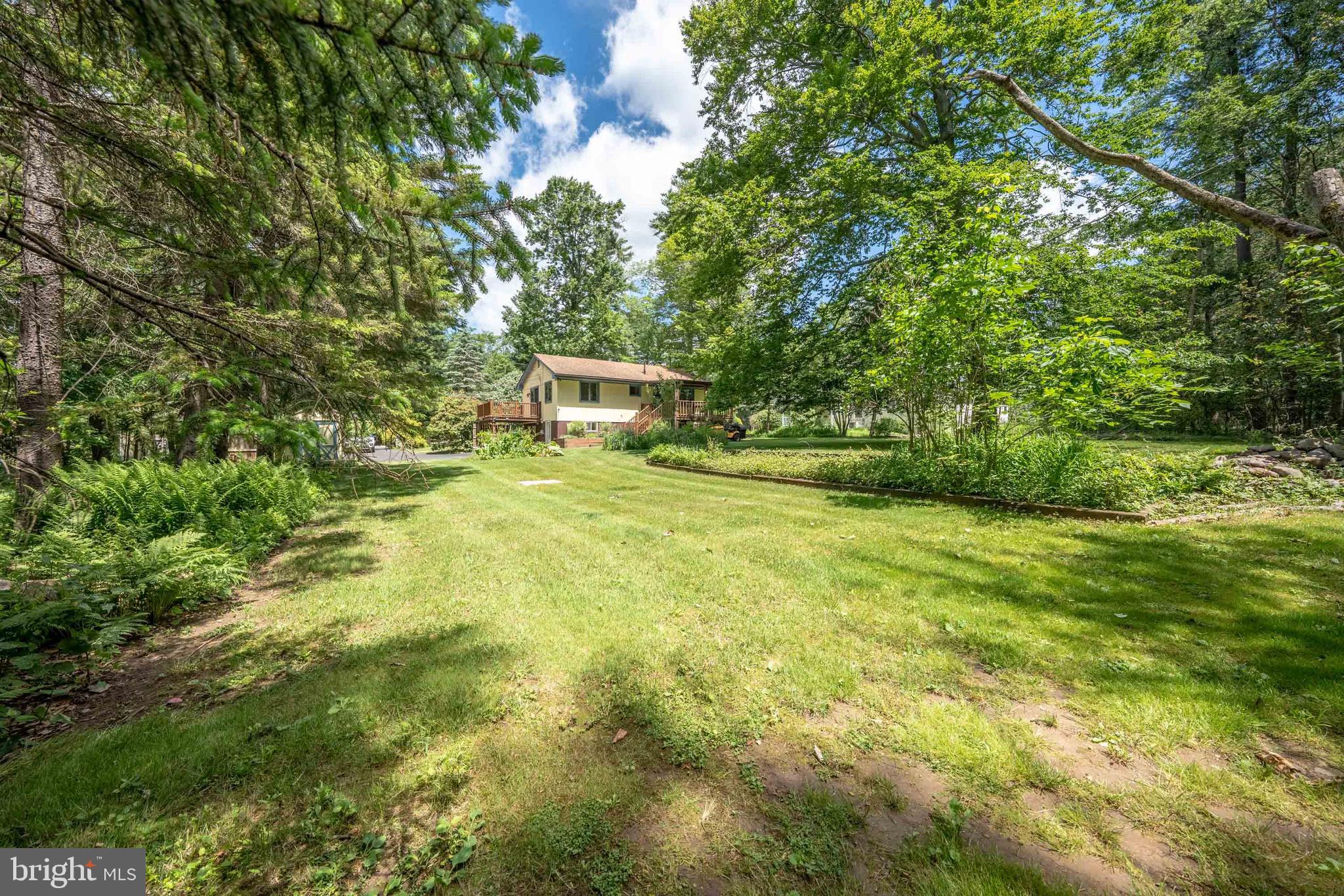 GREENWOOD ACRES - Residential