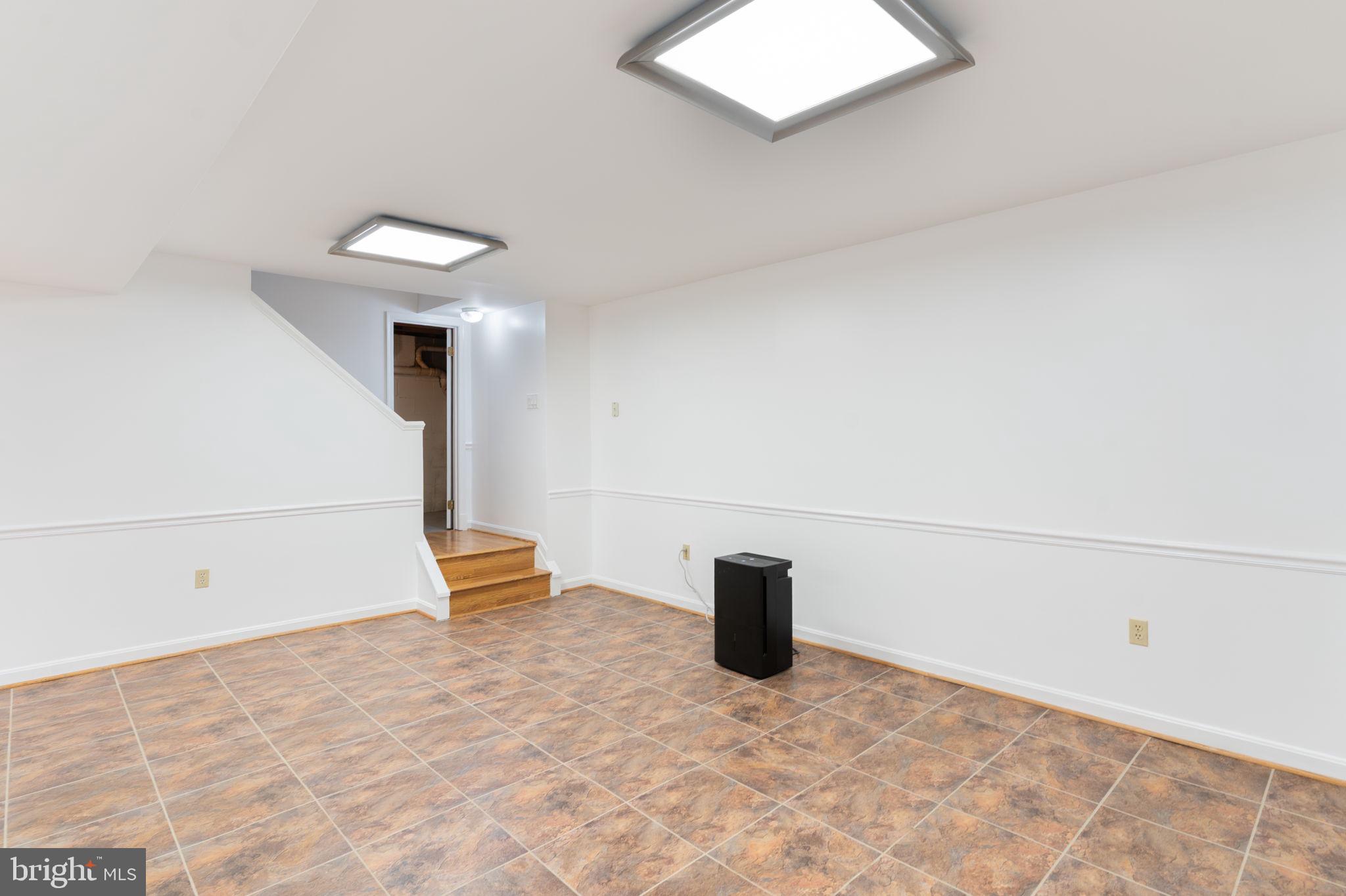 NORBECK HILLS - Residential