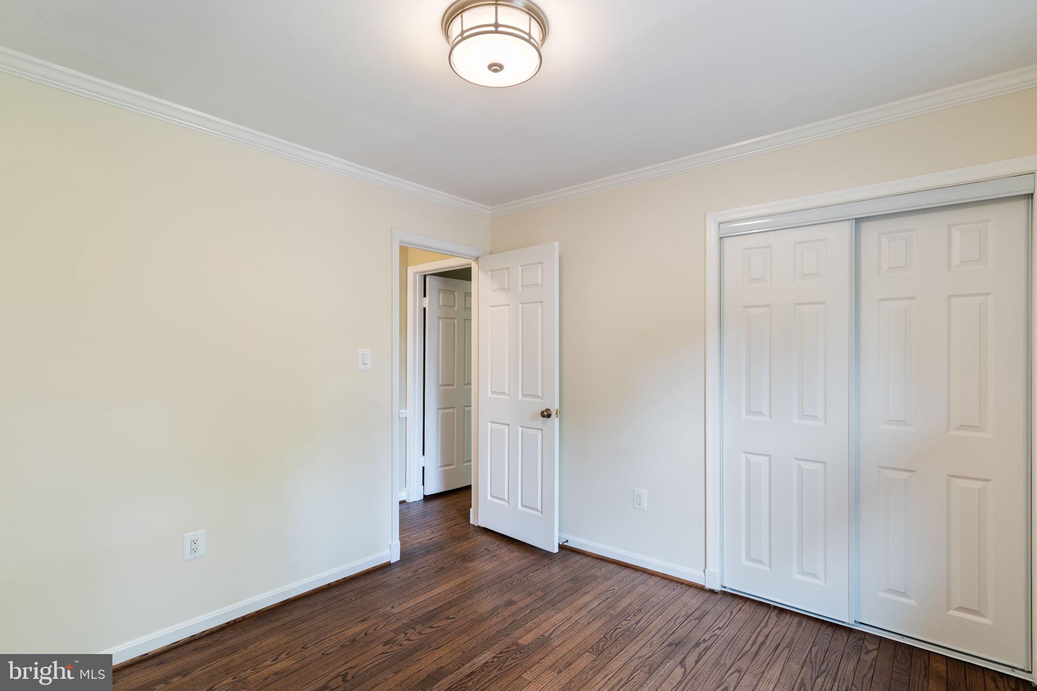 NORBECK HILLS - Residential