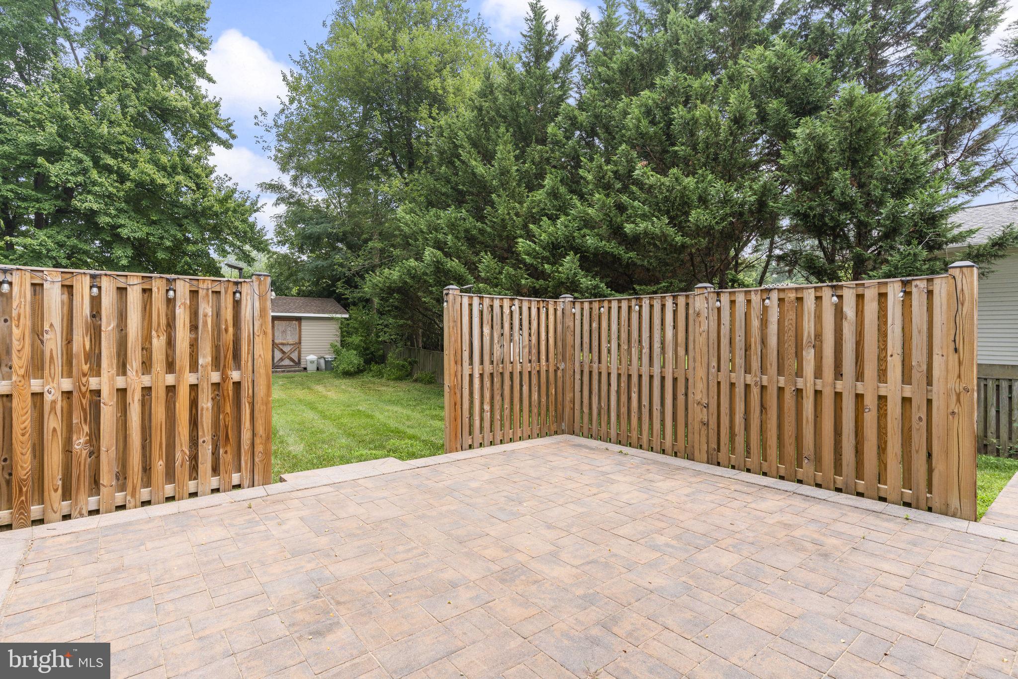 NORBECK HILLS - Residential