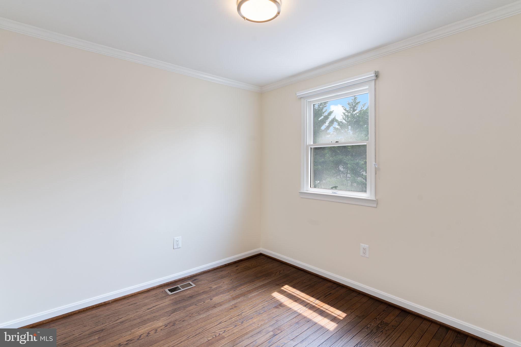 NORBECK HILLS - Residential