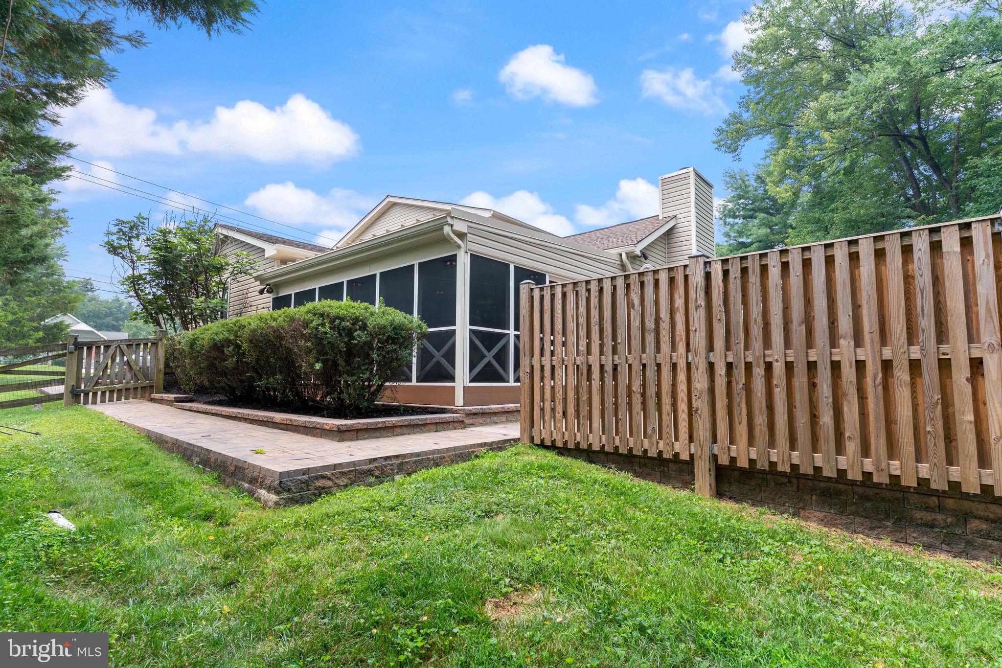 NORBECK HILLS - Residential
