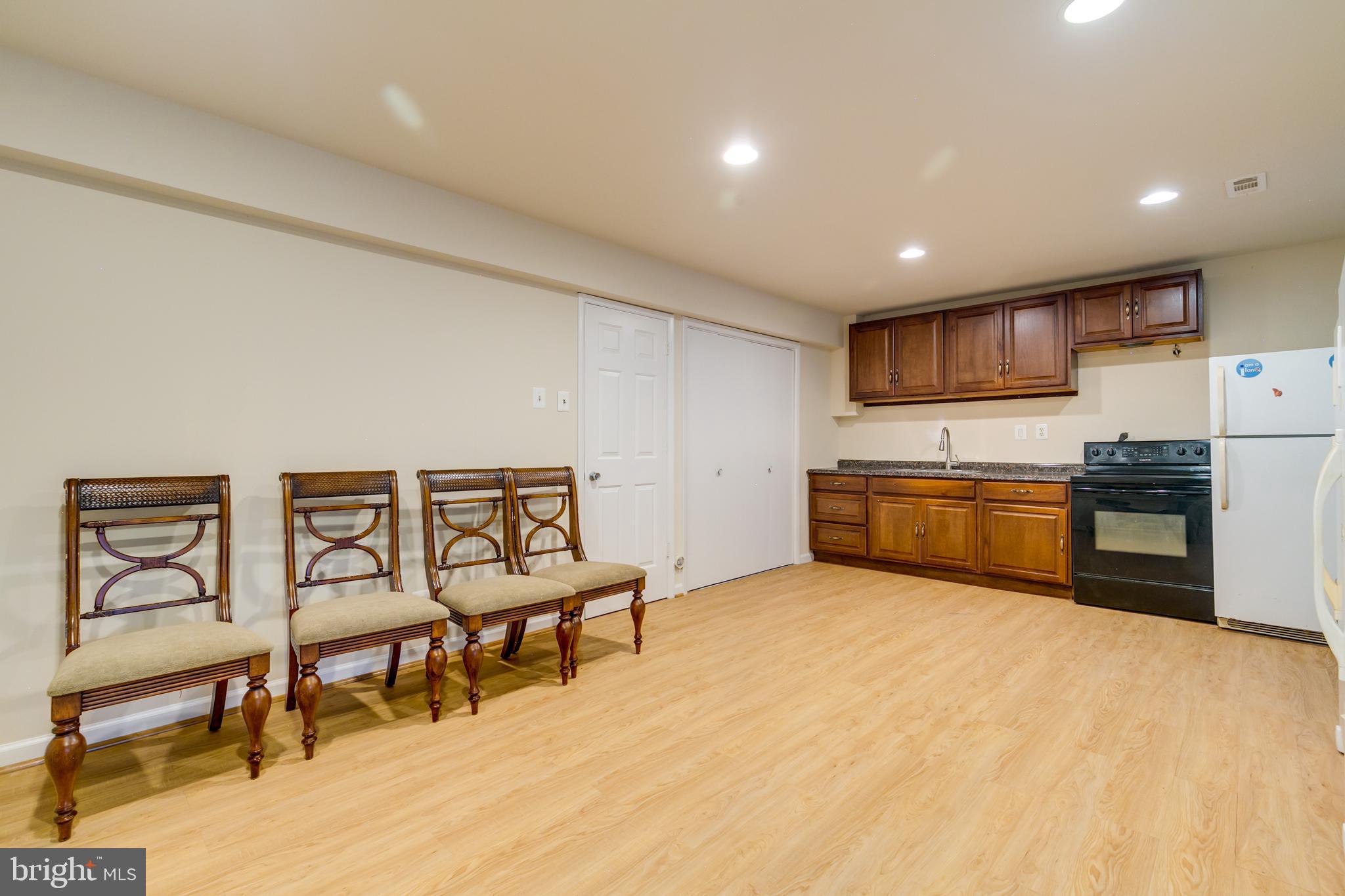 STERLING - Residential