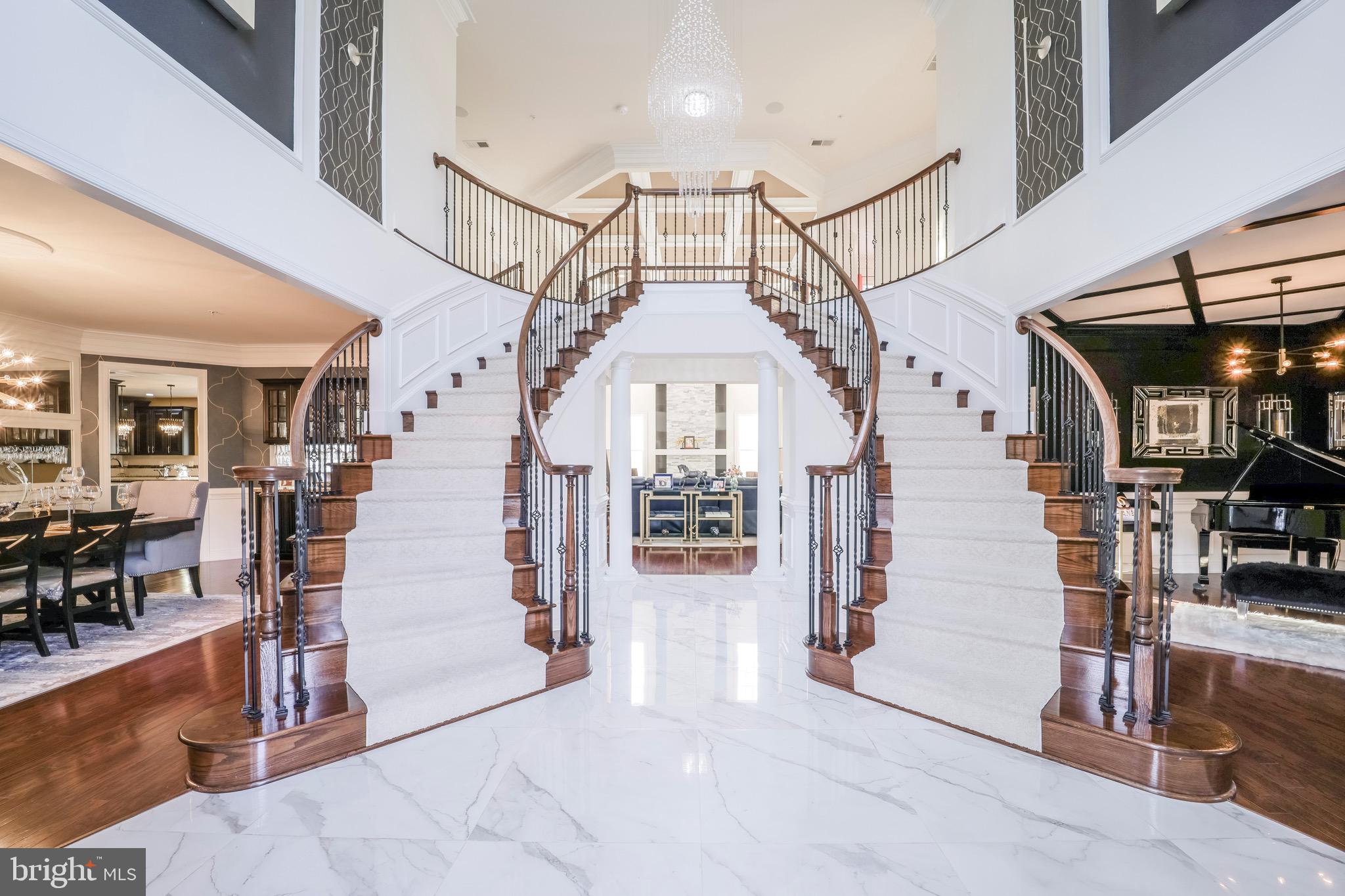 MARLBORO RIDGE - Residential
