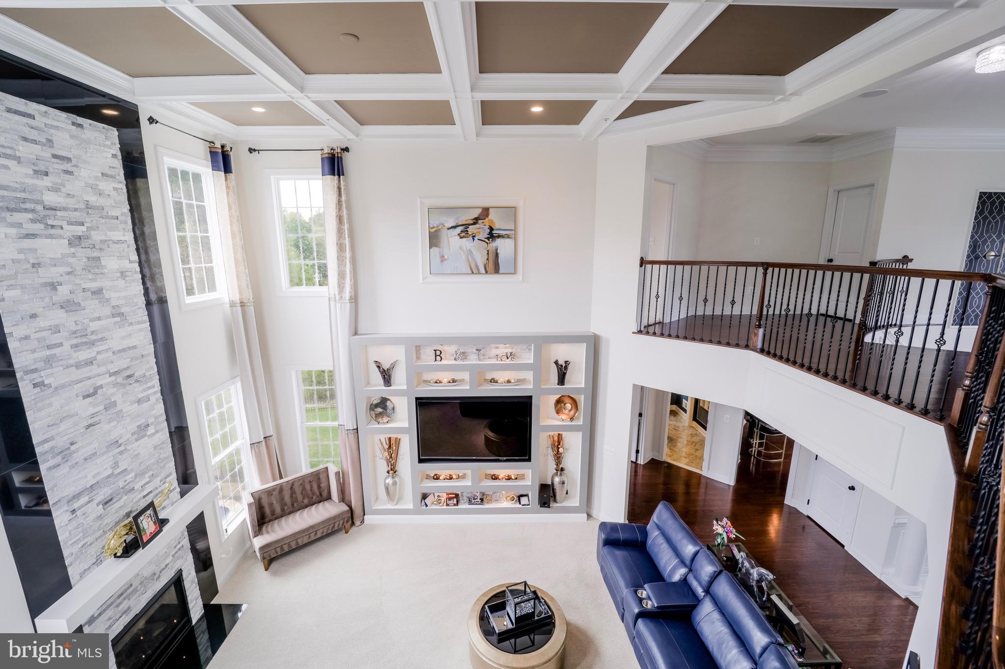 MARLBORO RIDGE - Residential