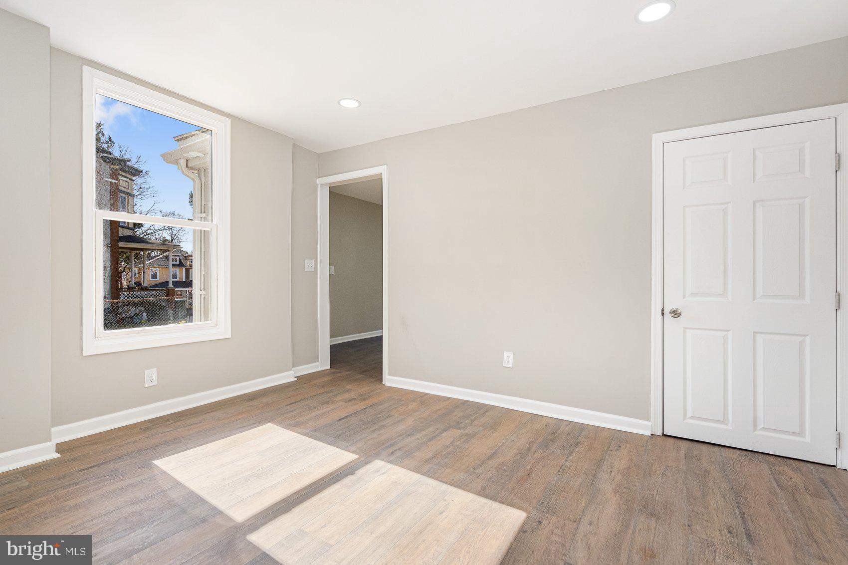 IRVINGTON - Residential