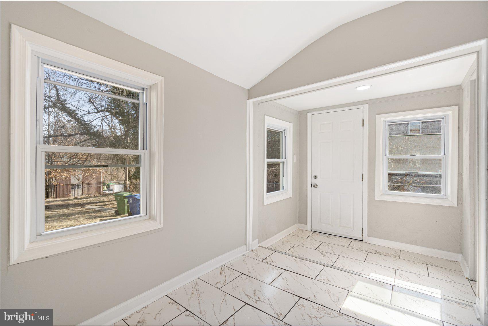 IRVINGTON - Residential