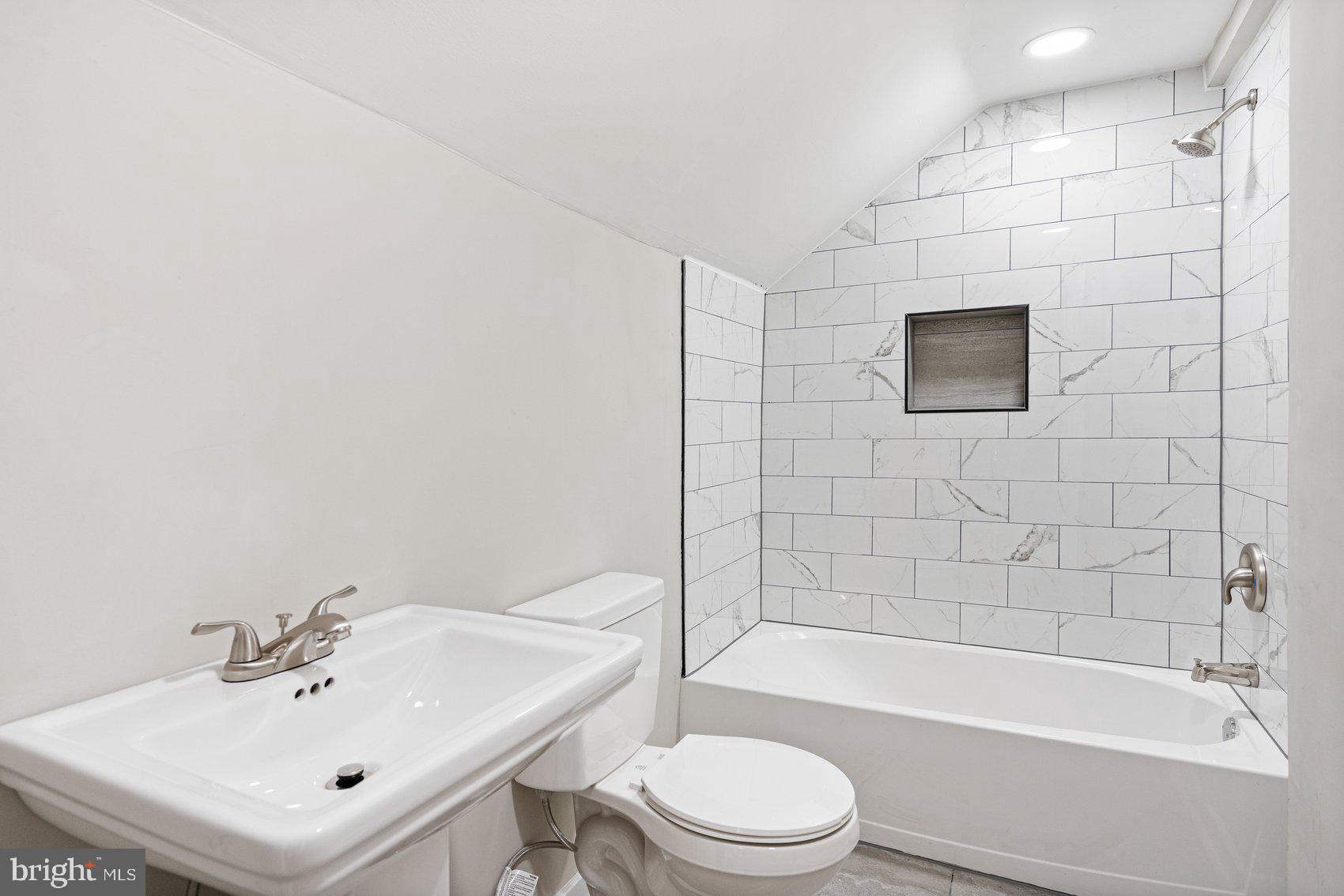 IRVINGTON - Residential
