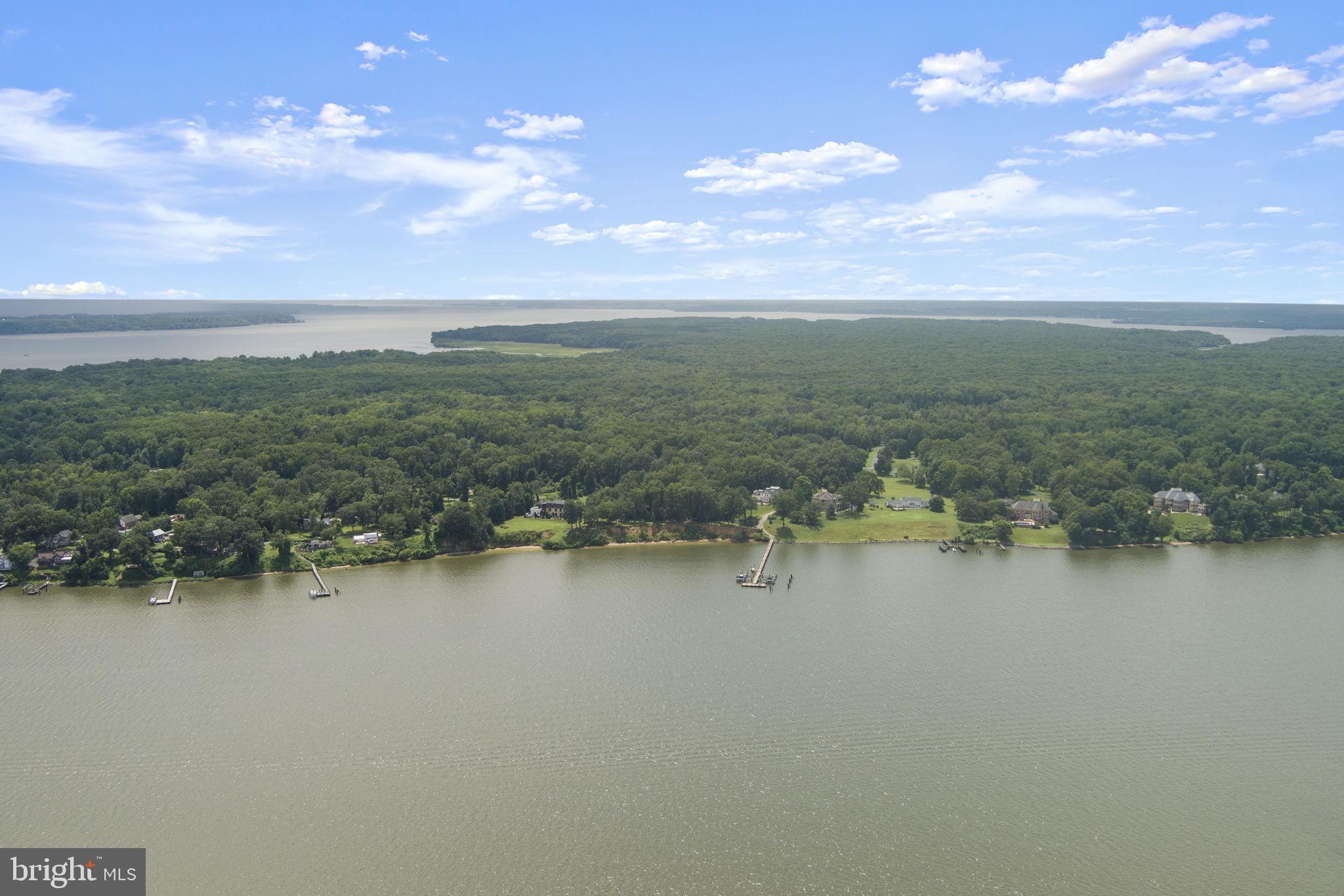 THE RESERVE - Land