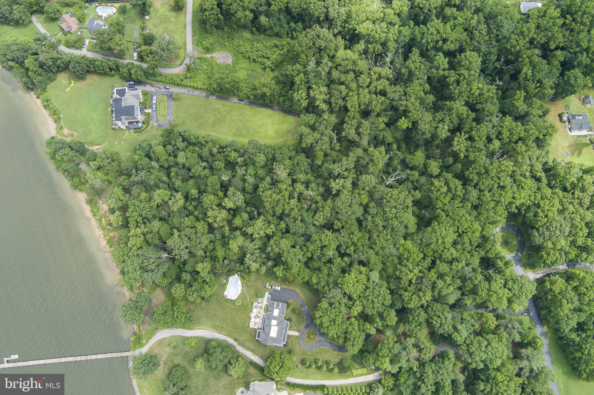 THE RESERVE - Land