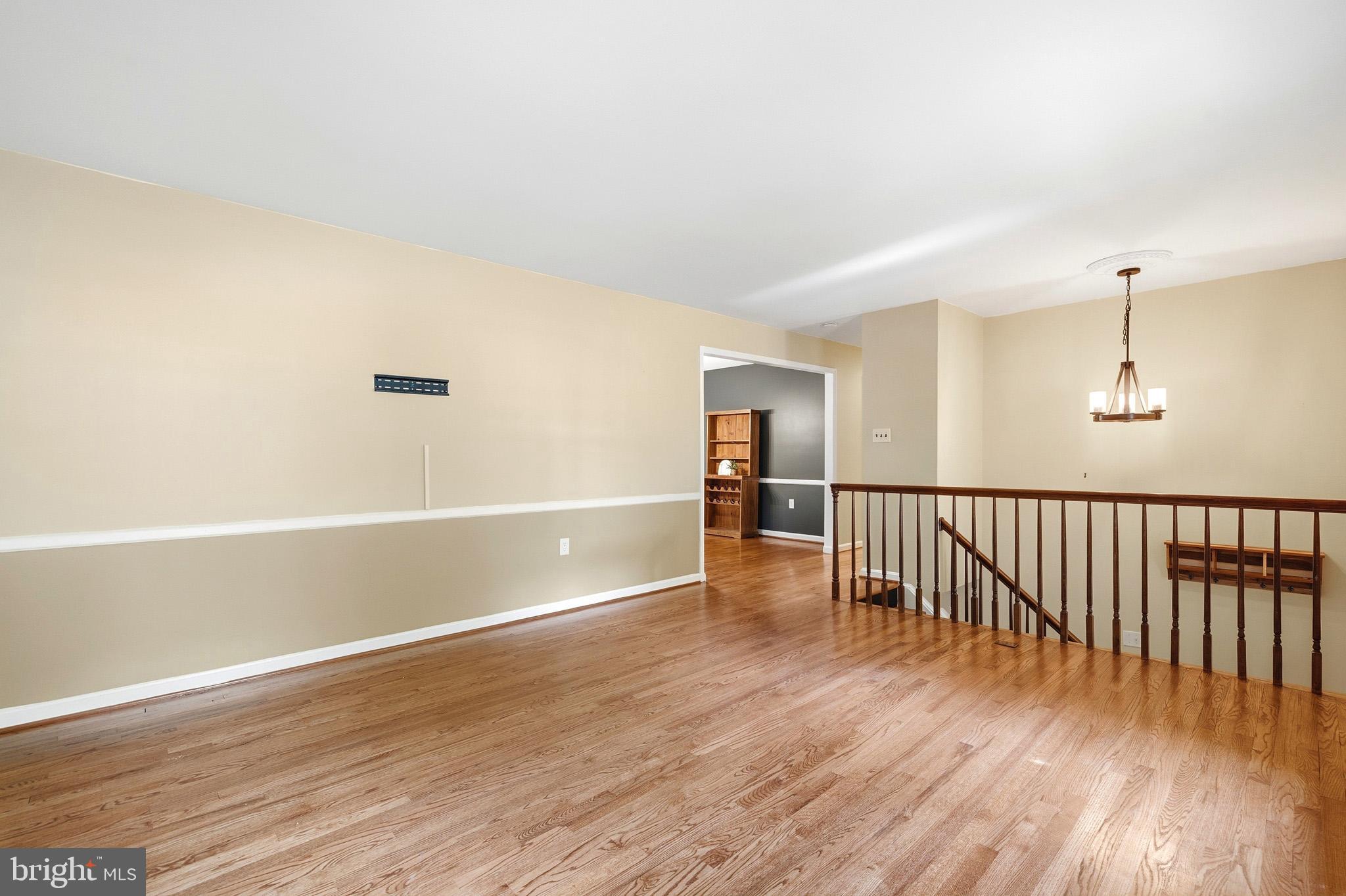 MOUNT CARMEL WOODS - Residential