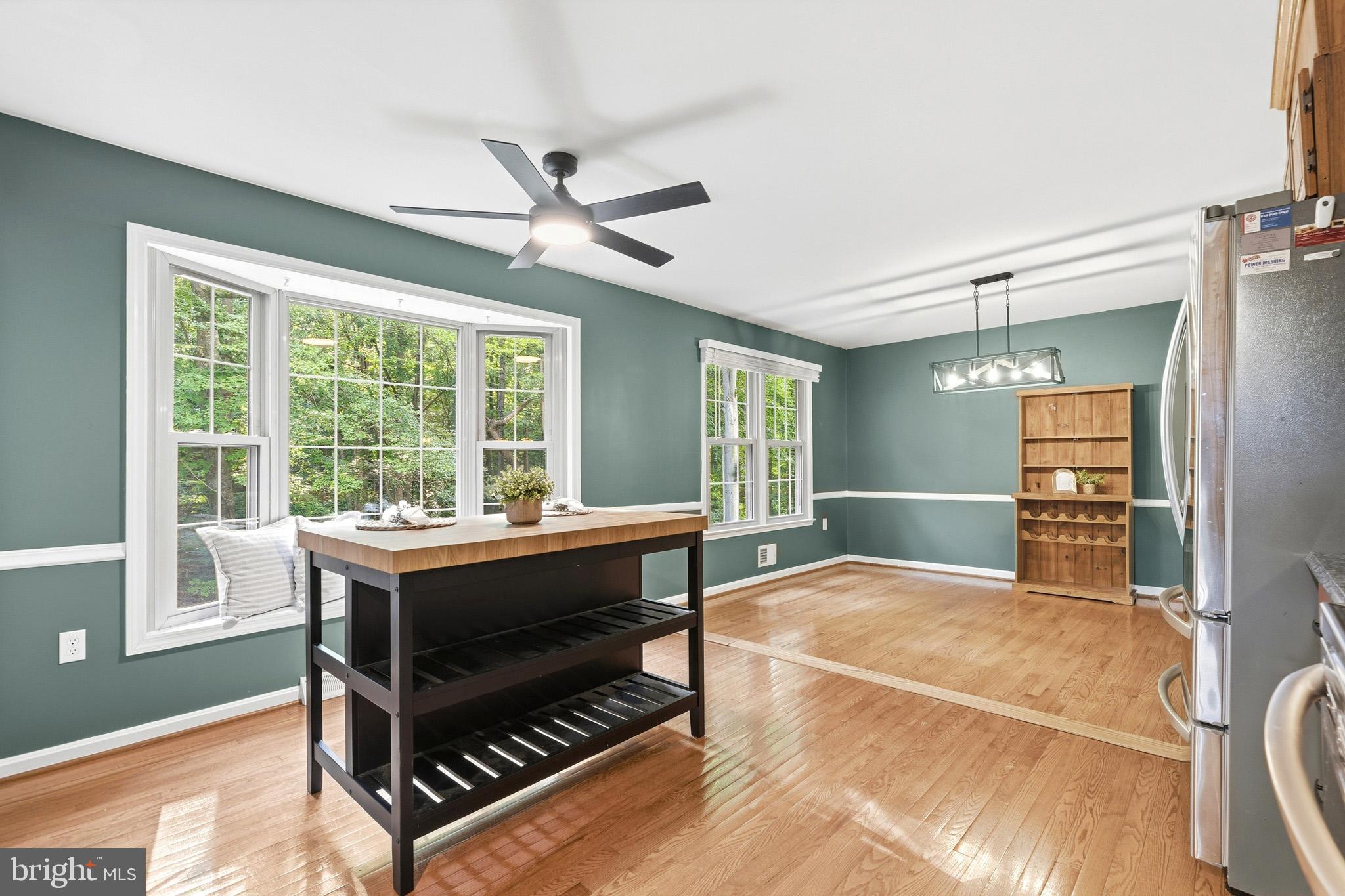 MOUNT CARMEL WOODS - Residential