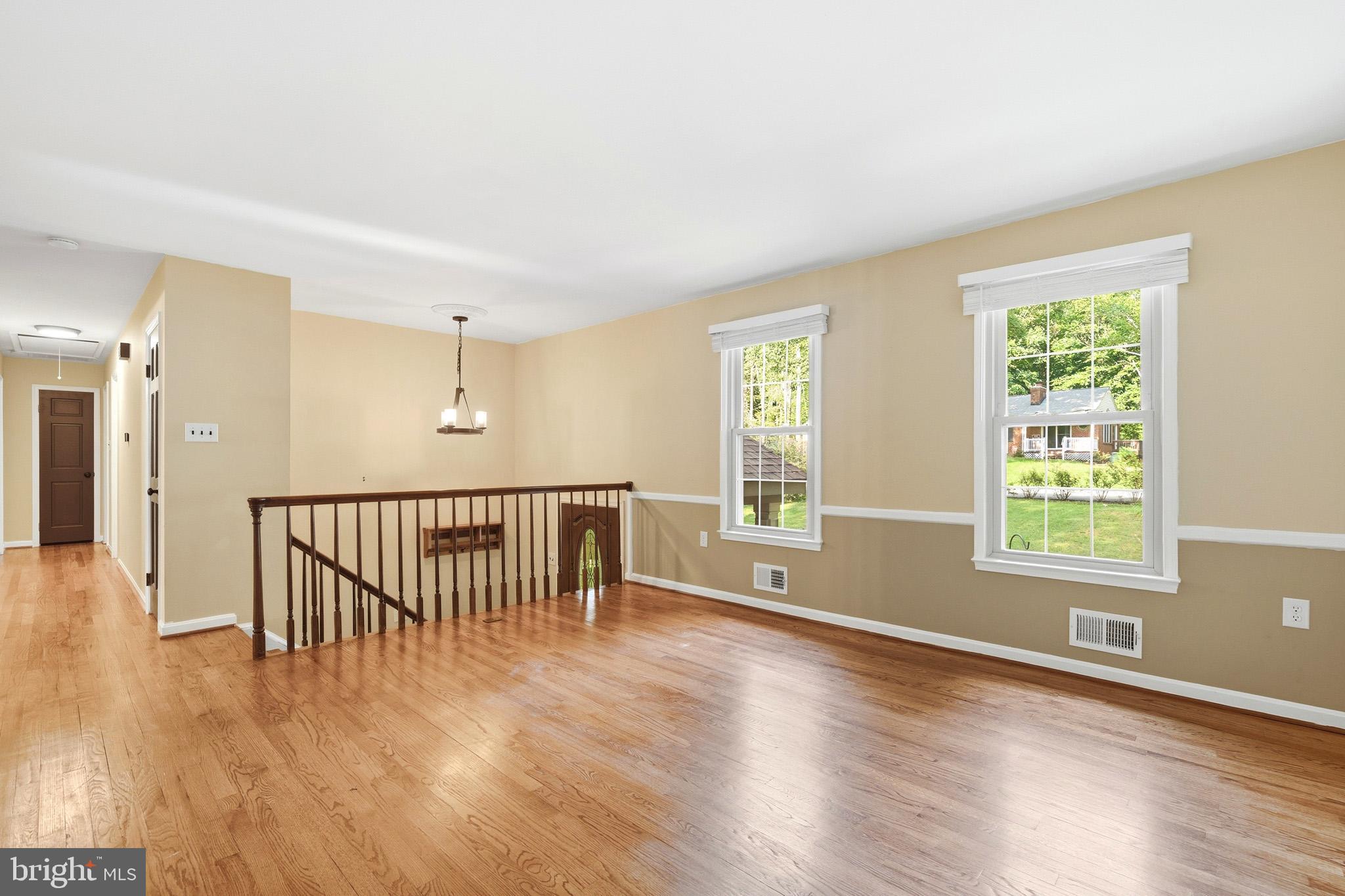 MOUNT CARMEL WOODS - Residential