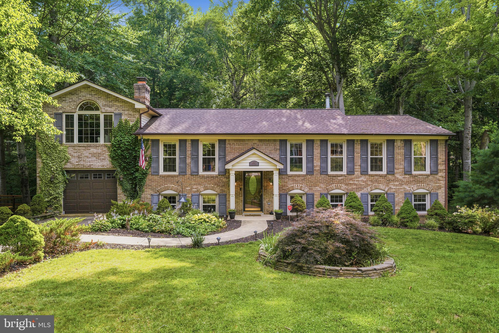 MOUNT CARMEL WOODS - Residential