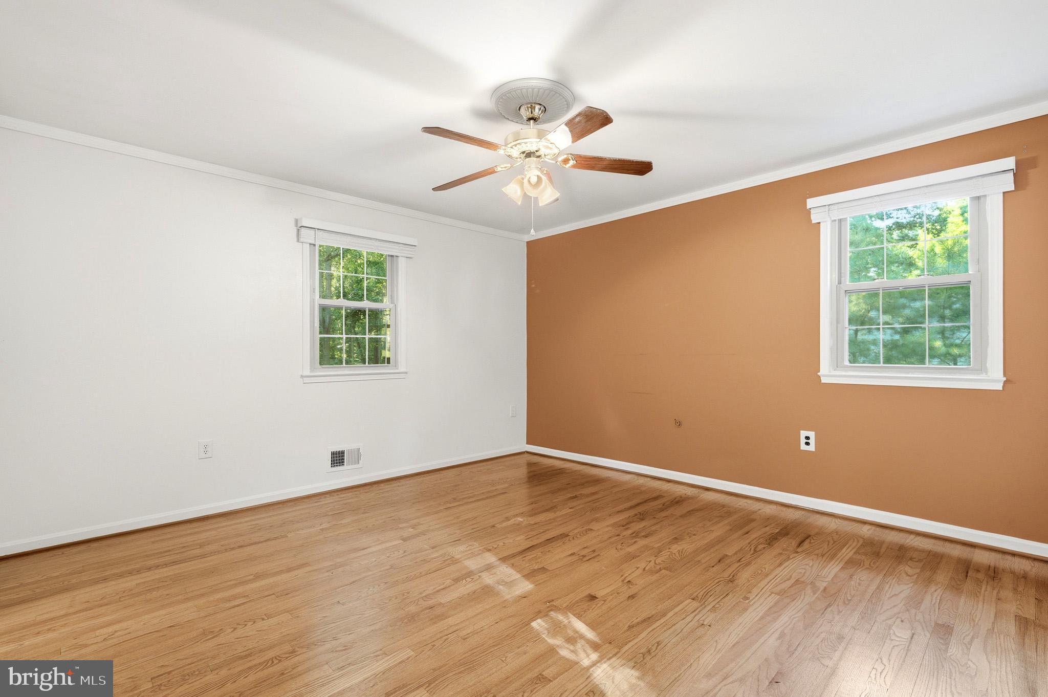 MOUNT CARMEL WOODS - Residential