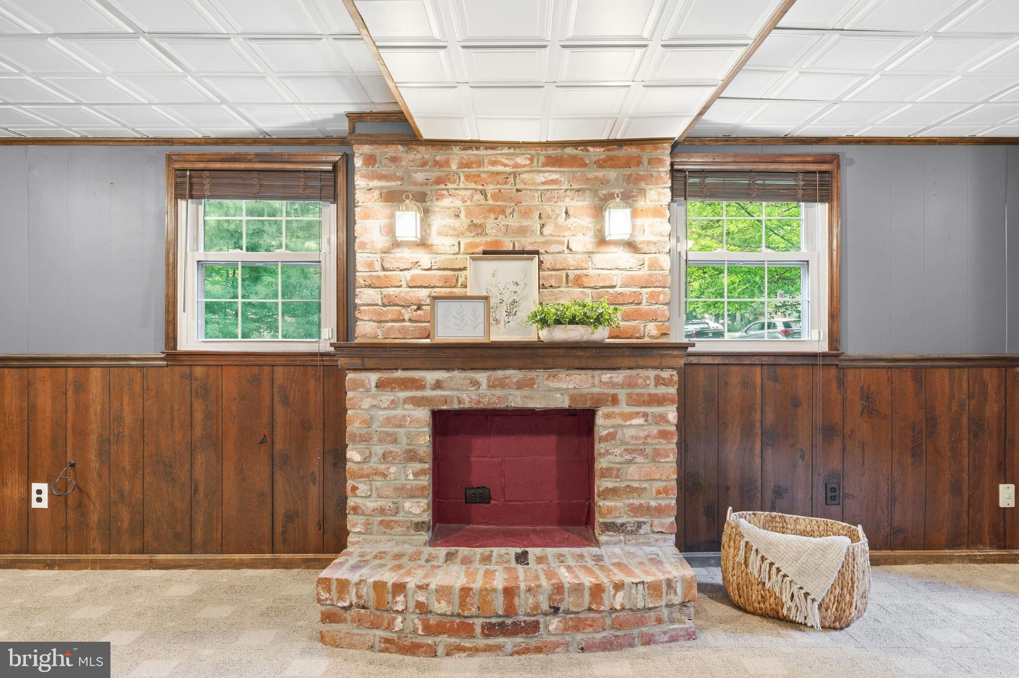 MOUNT CARMEL WOODS - Residential