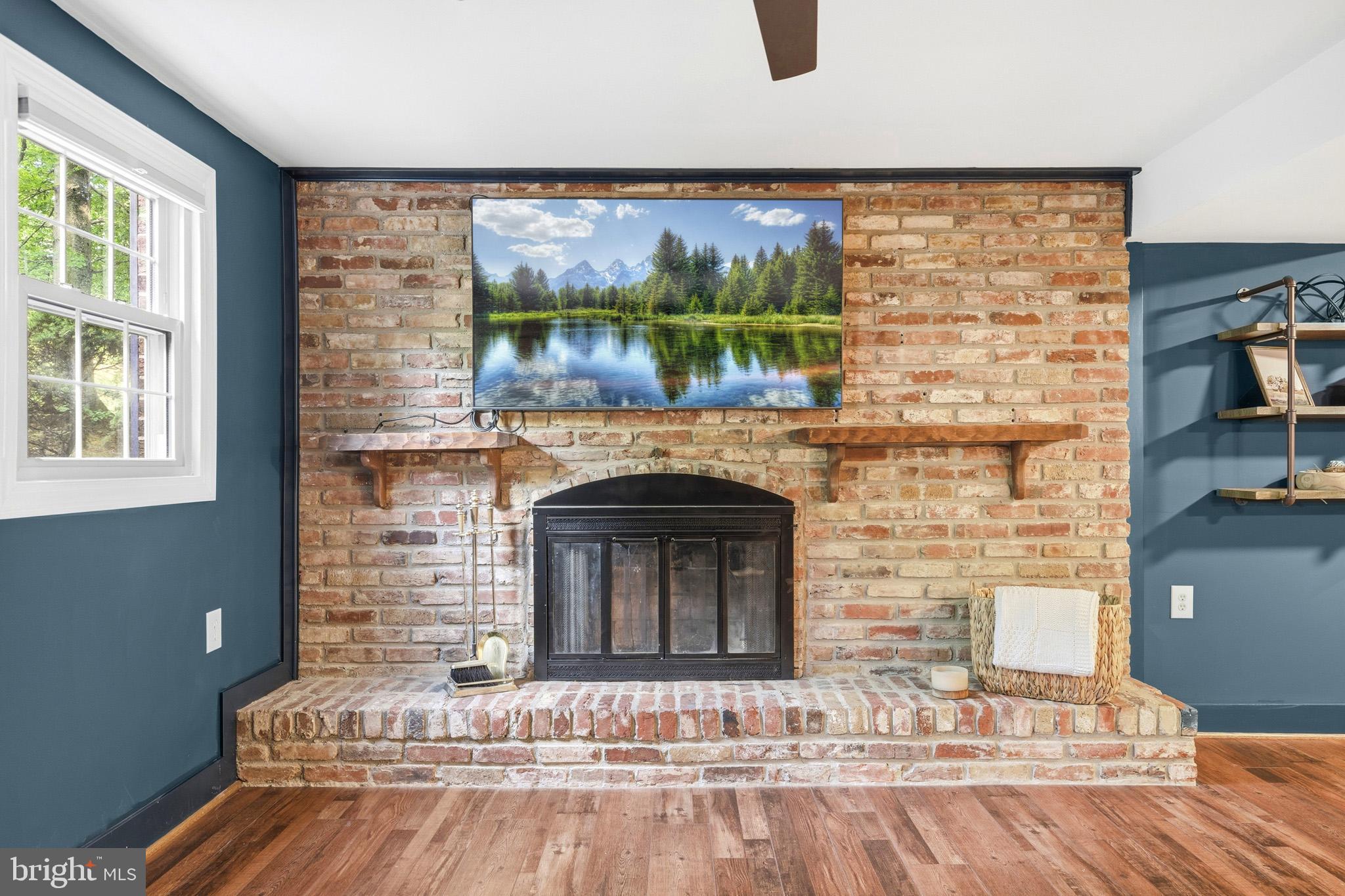 MOUNT CARMEL WOODS - Residential