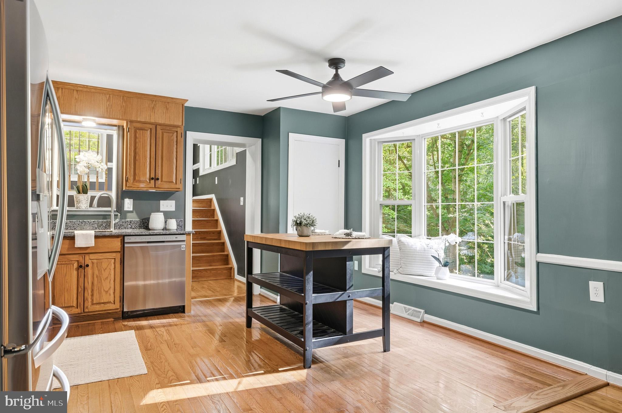 MOUNT CARMEL WOODS - Residential