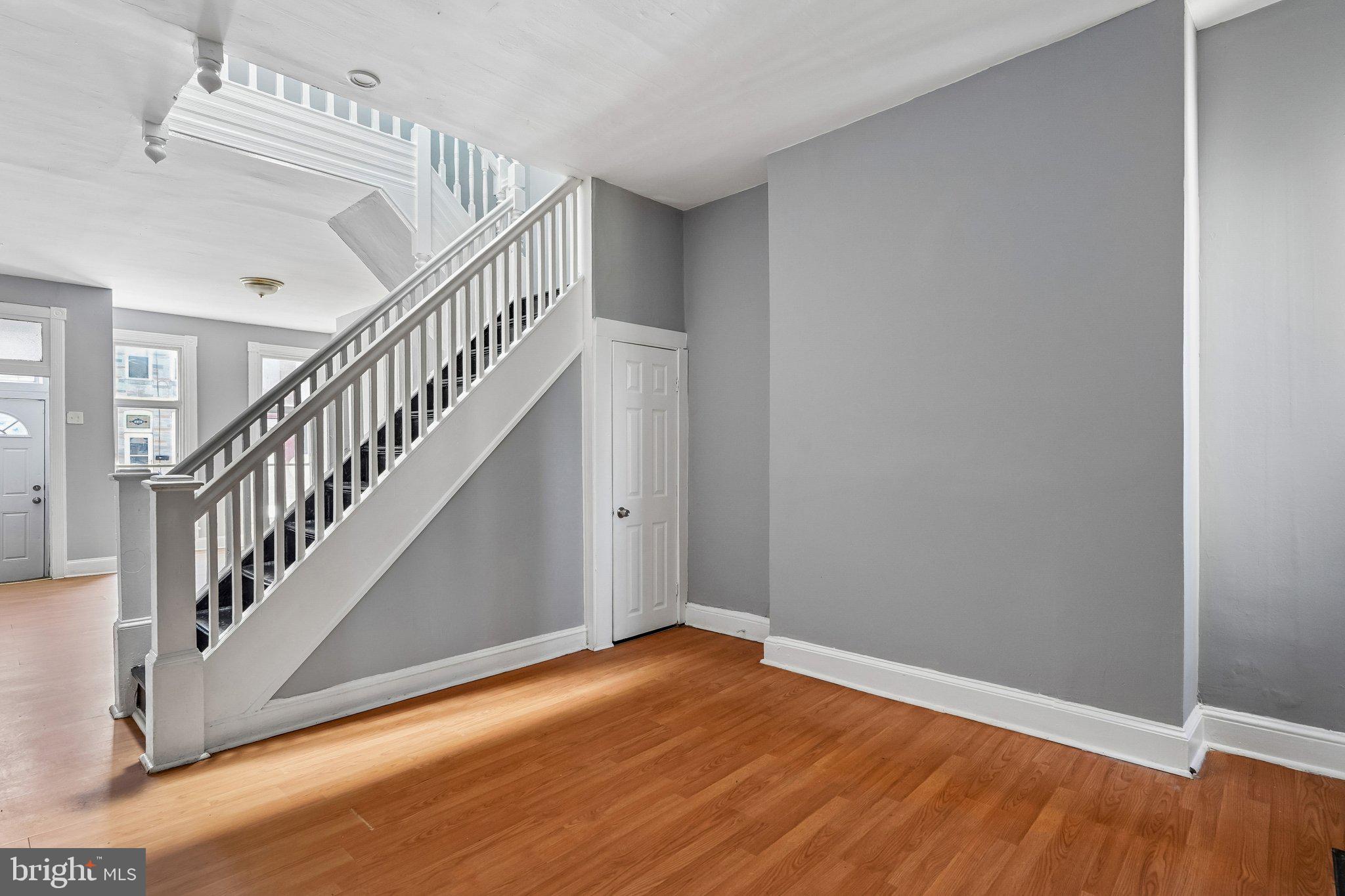 BROADWAY EAST - Residential
