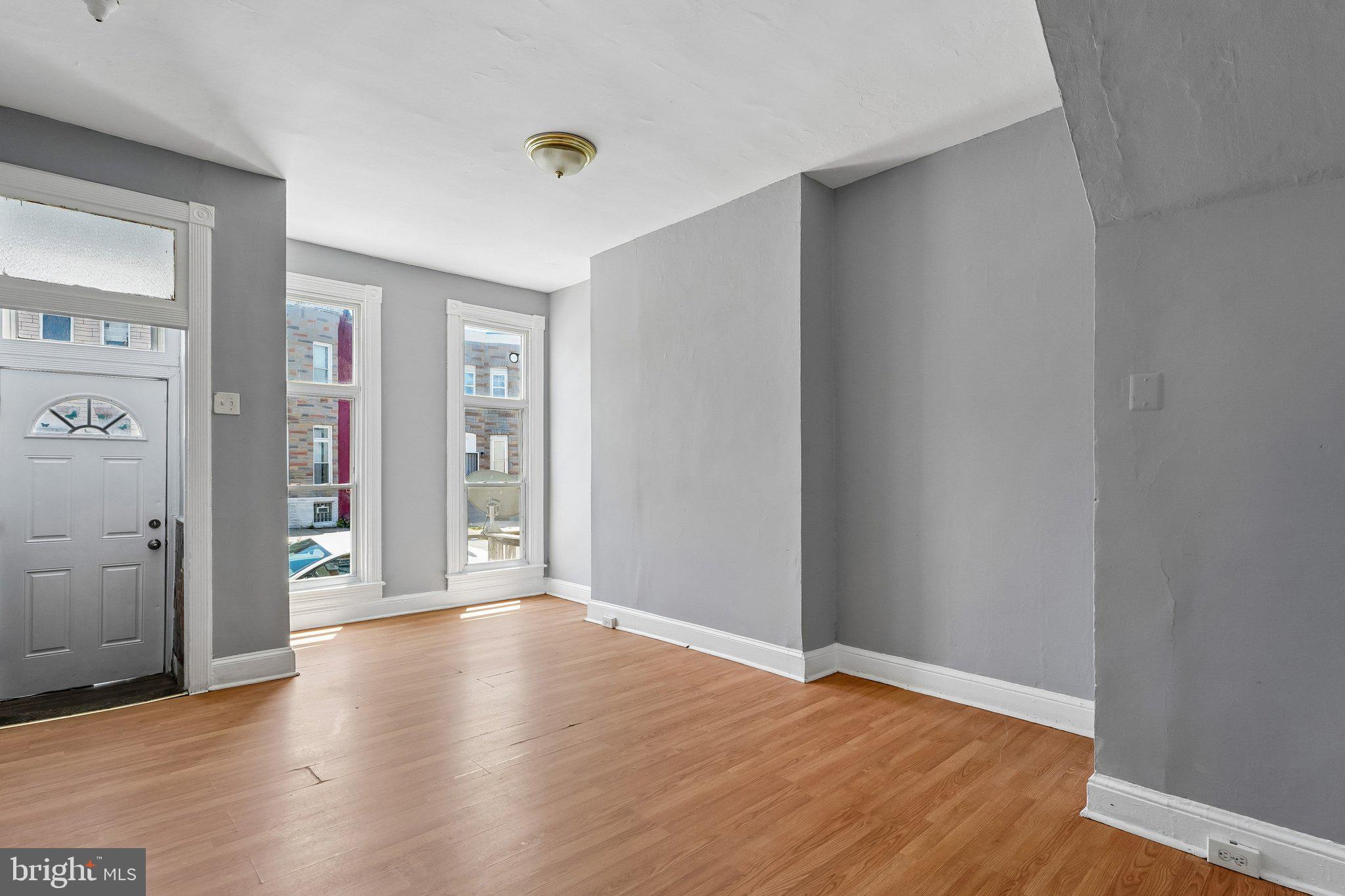 BROADWAY EAST - Residential